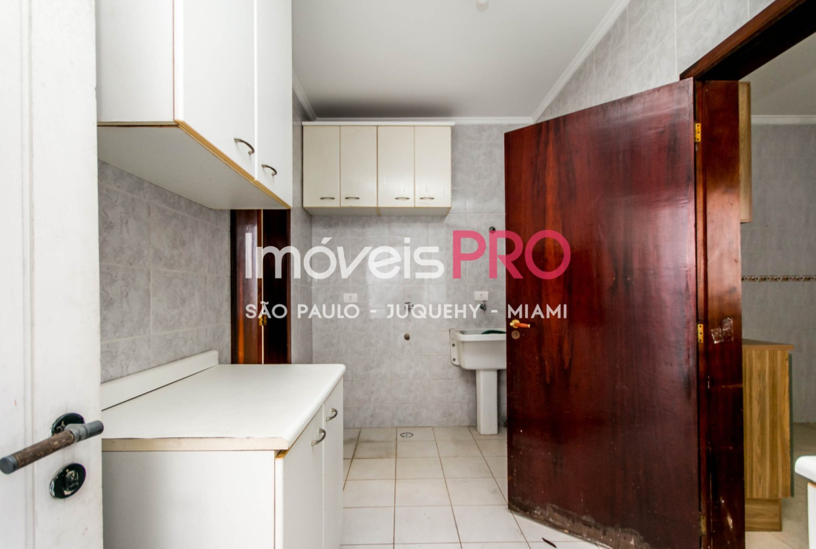Foto :: https://assets.imoveispro.com.br/thumb/IP39906/condominio-venda-sao-paulo-ii_IP39906_77_1920x1080.jpg?