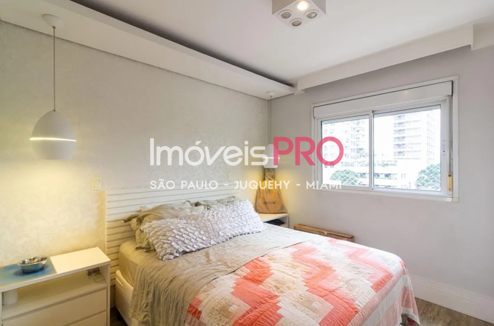 Foto :: https://assets.imoveispro.com.br/thumb/IP39921/apartamento-venda-campo-belo_IP39921_17_1920x1080.jpg?