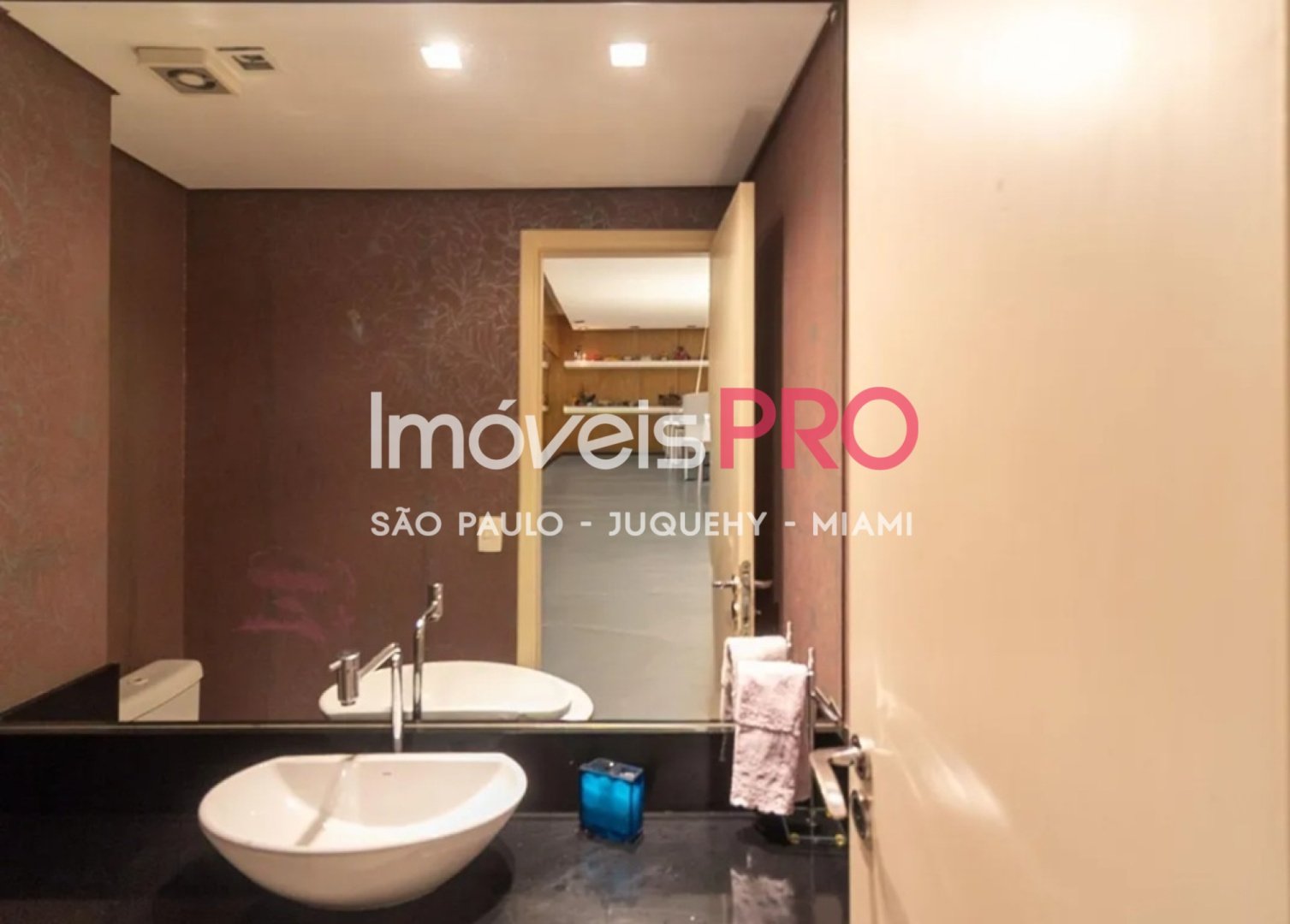 Foto :: https://assets.imoveispro.com.br/thumb/IP39921/apartamento-venda-campo-belo_IP39921_23_1920x1080.jpg?