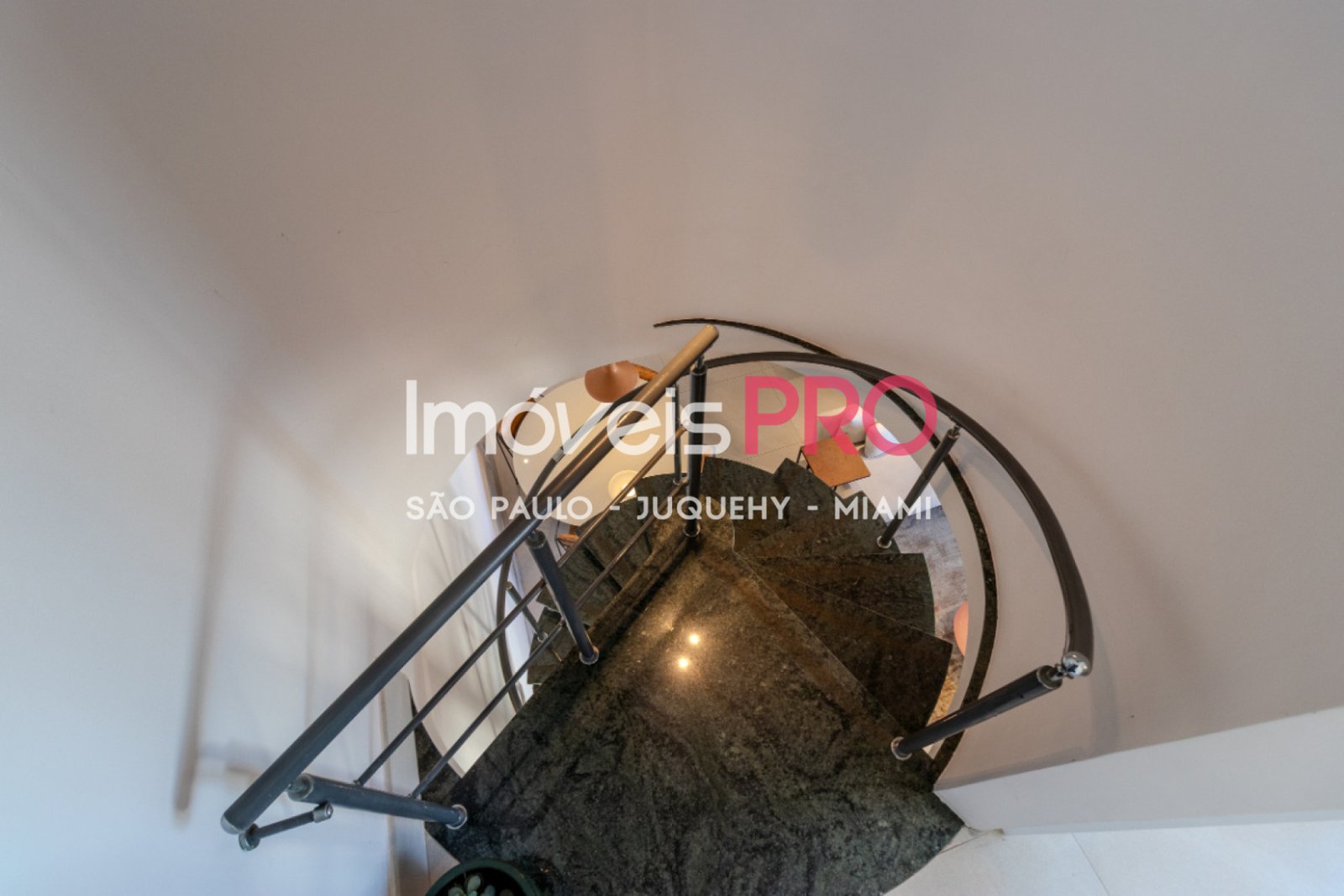 Foto :: IP39923
