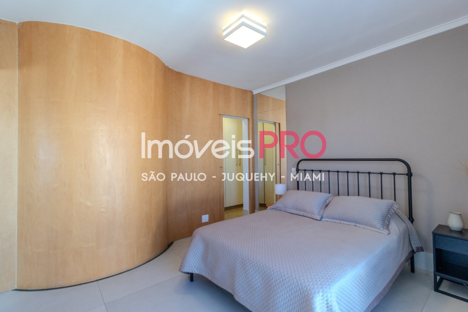 Foto :: IP39923