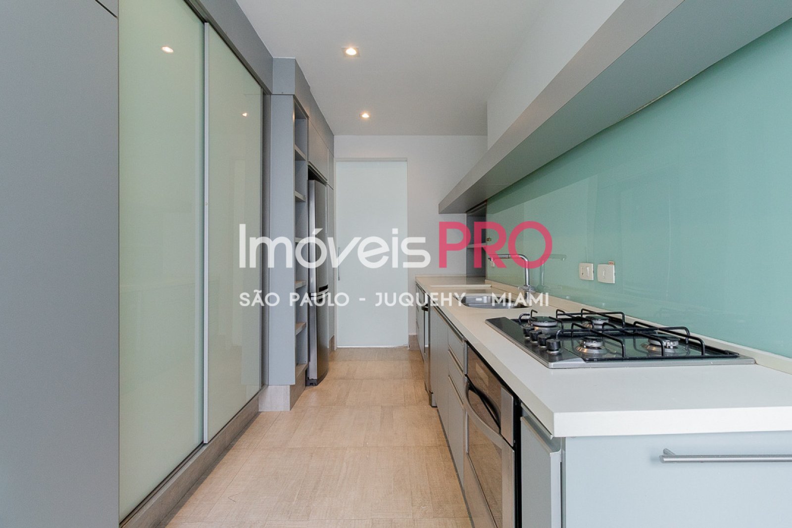 Foto :: https://assets.imoveispro.com.br/thumb/IP39927/apartamento-venda-higienopolis_IP39927_23_1920x1080.jpg?