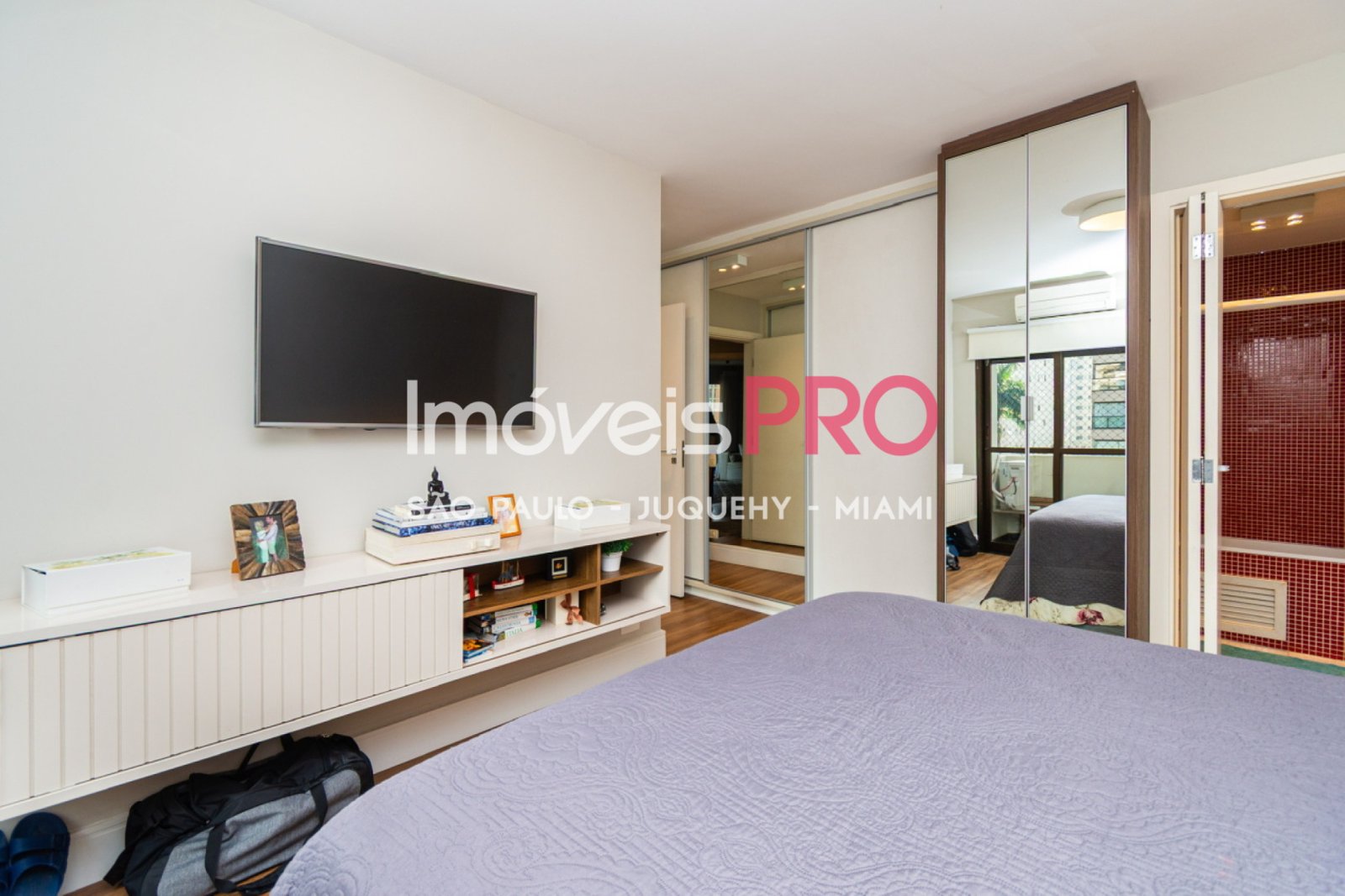 Foto :: https://assets.imoveispro.com.br/thumb/IP39930/apartamento-venda-moema-passaros_IP39930_11_1920x1080.jpg?
