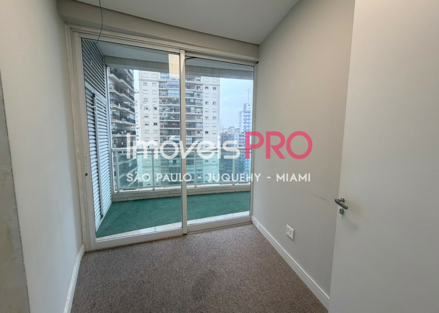 Foto :: https://assets.imoveispro.com.br/thumb/IP39931/conj-comercial-venda-cerqueira-cesar_IP39931_23_1920x1080.jpg?