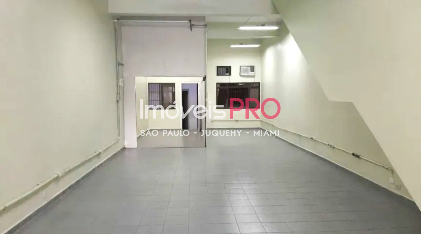 Foto :: IP39932