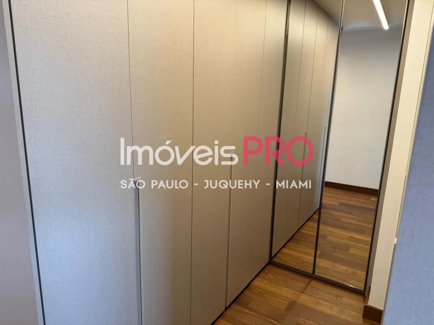 Foto :: https://assets.imoveispro.com.br/thumb/IP39934/apartamento-venda-vila-mariana_IP39934_11_1920x1080.jpg?