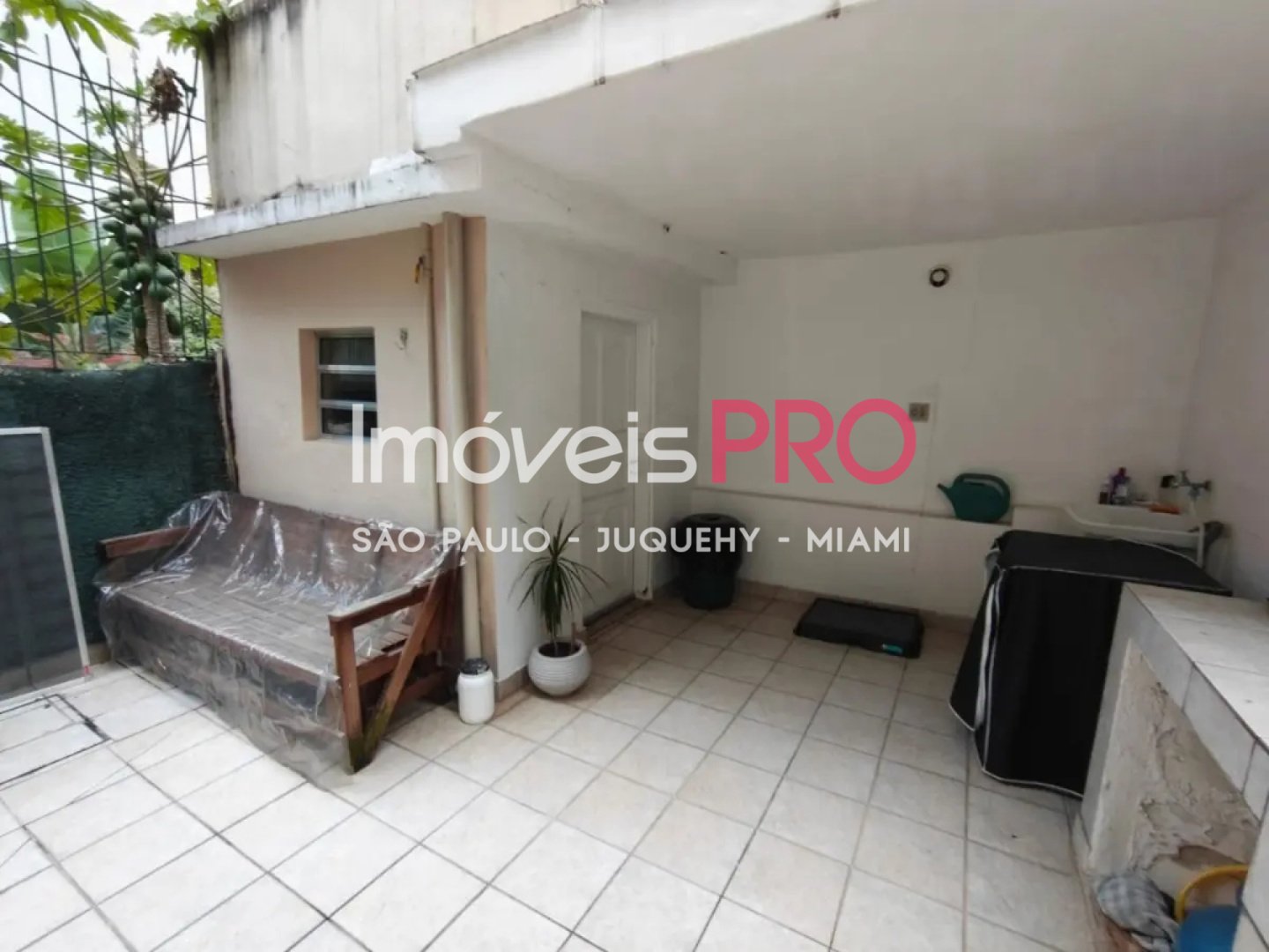 Foto :: https://assets.imoveispro.com.br/thumb/IP39937/casa-de-vila-venda-saude_IP39937_11_1920x1080.jpg?