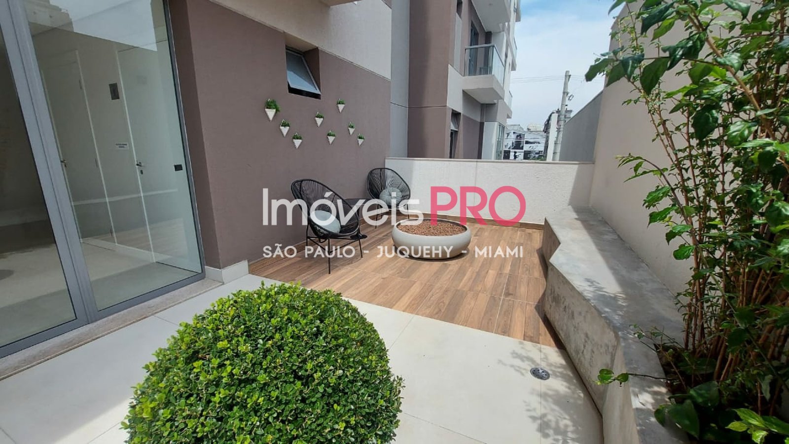 Foto :: https://assets.imoveispro.com.br/thumb/IP39940/apartamento-aluguel-moema_IP39940_17_1920x1080.jpg?