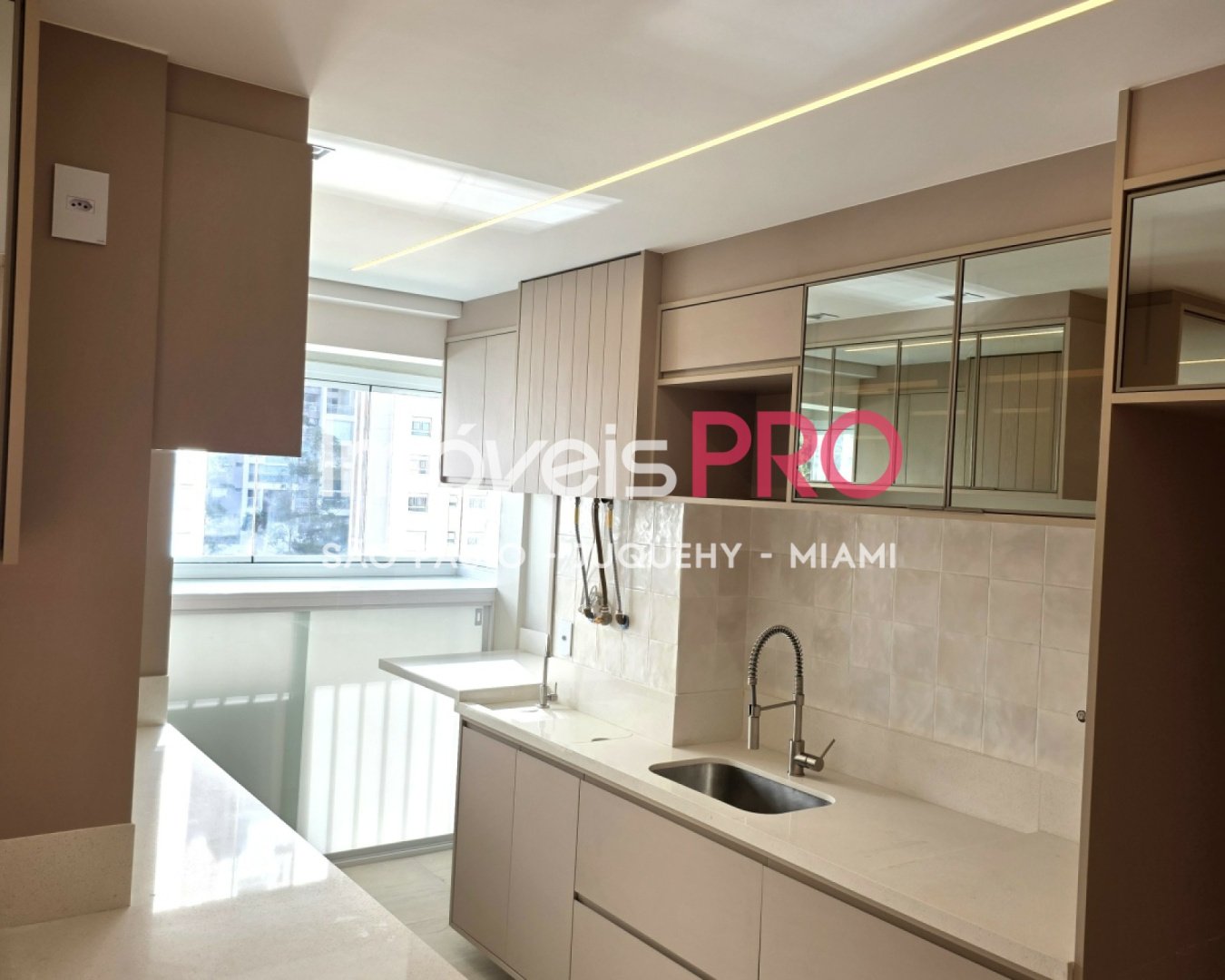 Foto :: IP39941