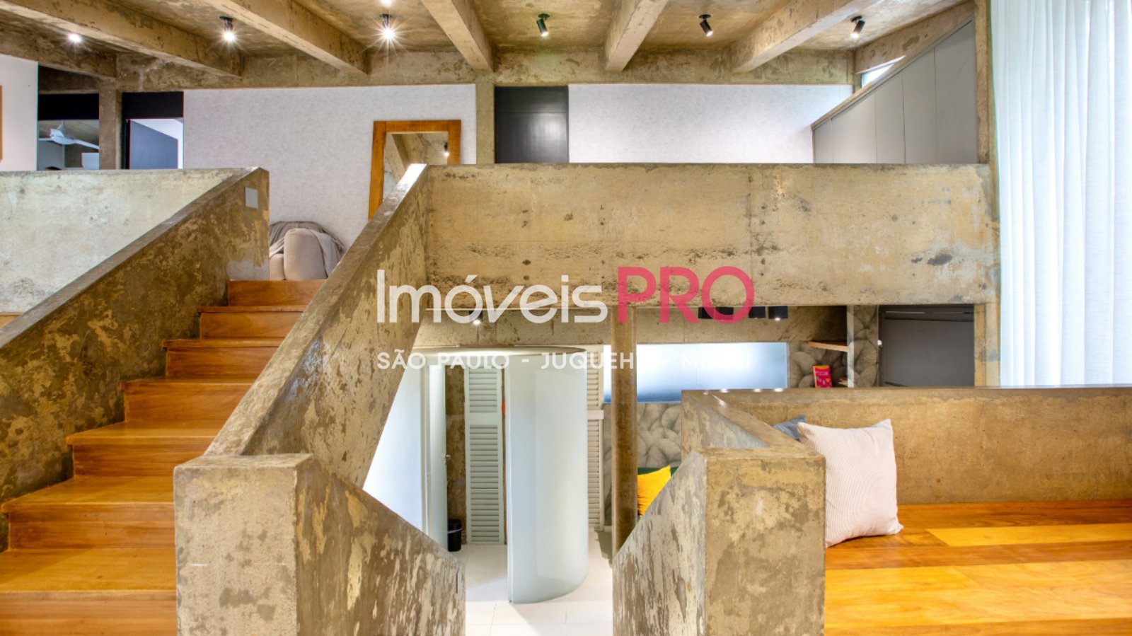 Foto :: https://assets.imoveispro.com.br/thumb/IP39942/sobrado-venda-brooklin-paulista_IP39942_23_1920x1080.jpg?