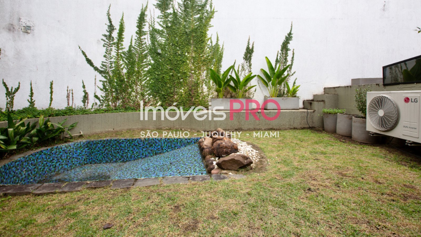 Foto :: IP39942