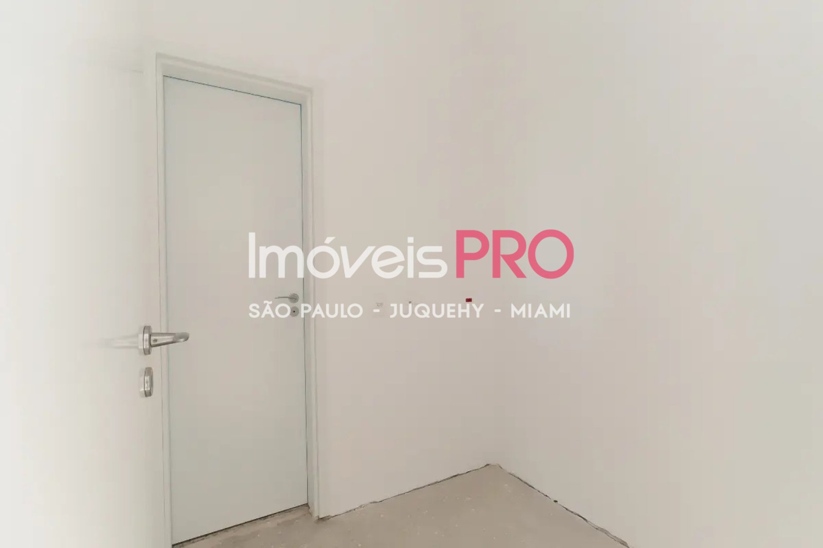 Foto :: IP39943