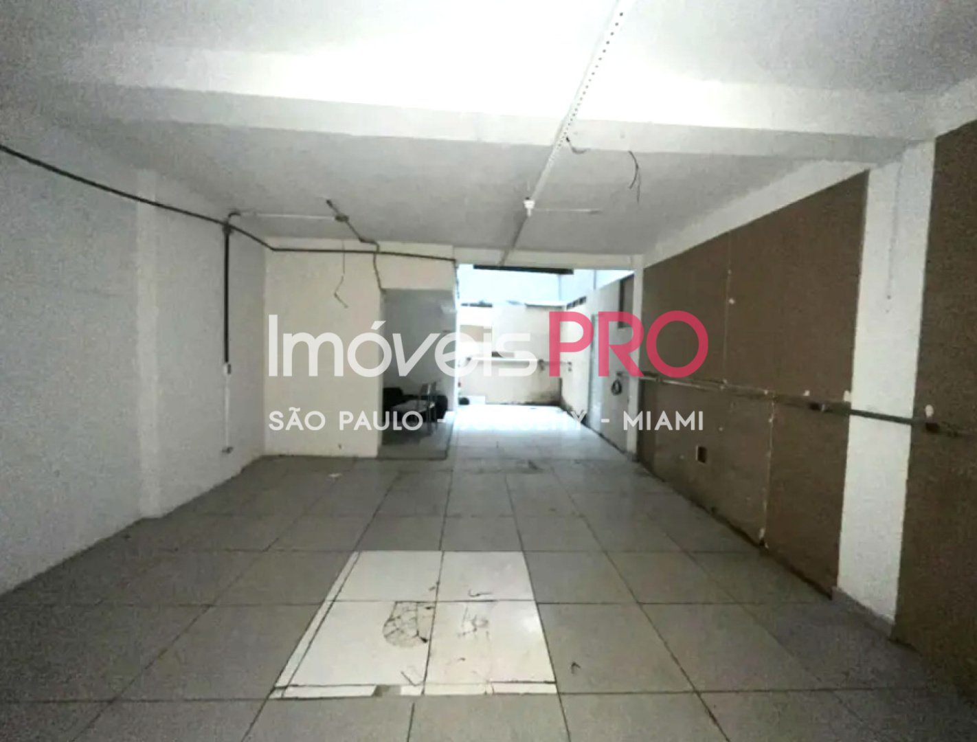 Foto :: https://assets.imoveispro.com.br/thumb/IP39956/loja-venda-consolacao_IP39956_17_1920x1080.jpg?