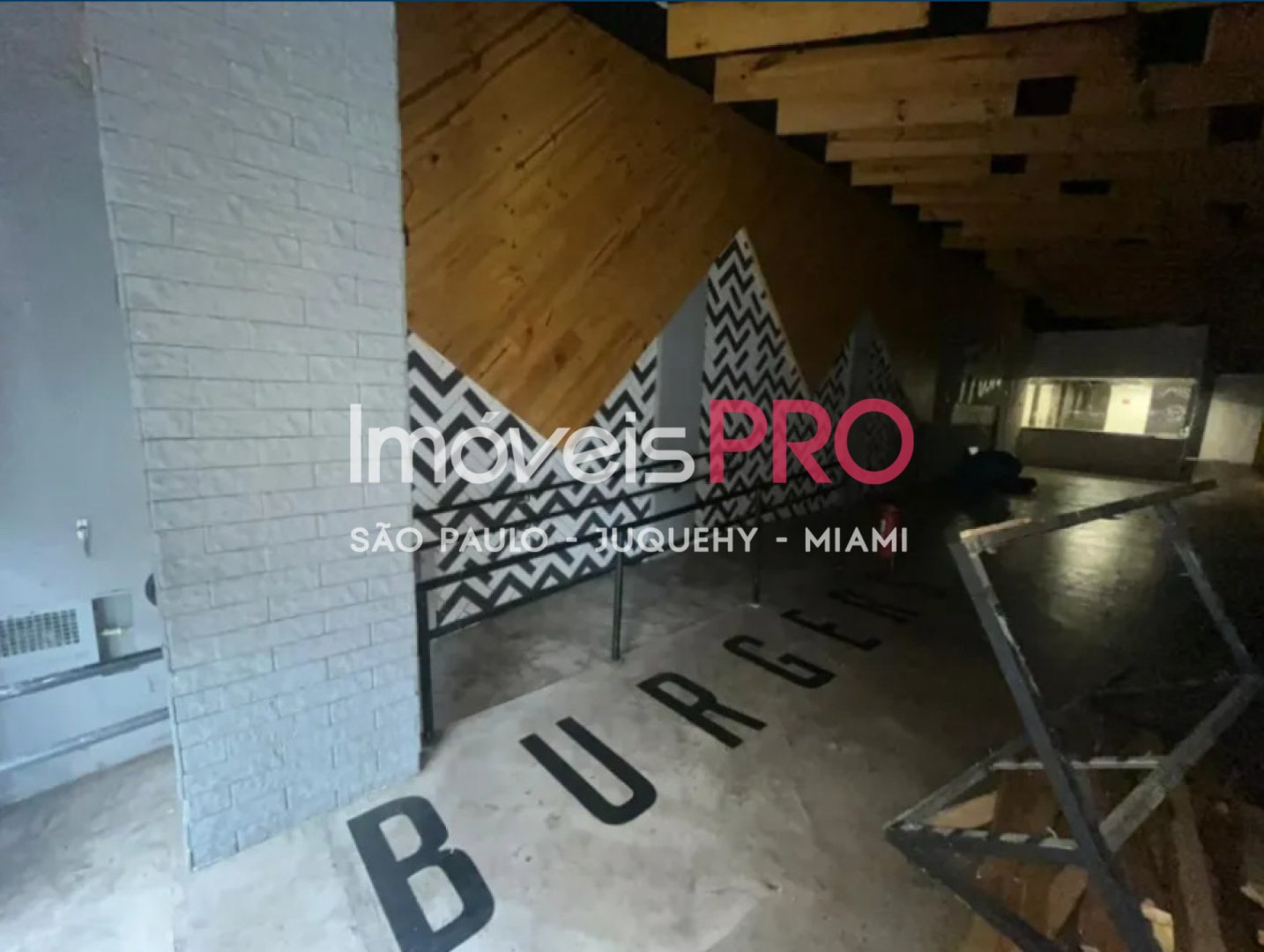 Foto :: IP39956