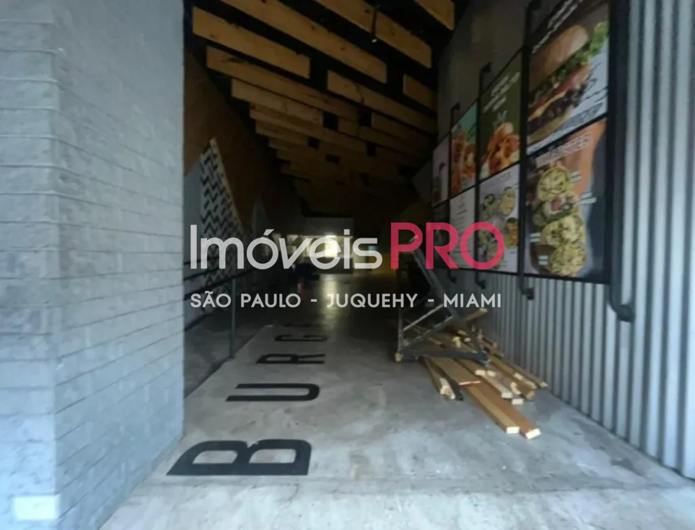 Foto :: https://assets.imoveispro.com.br/thumb/IP39956/loja-venda-consolacao_IP39956_23_1920x1080.jpg?