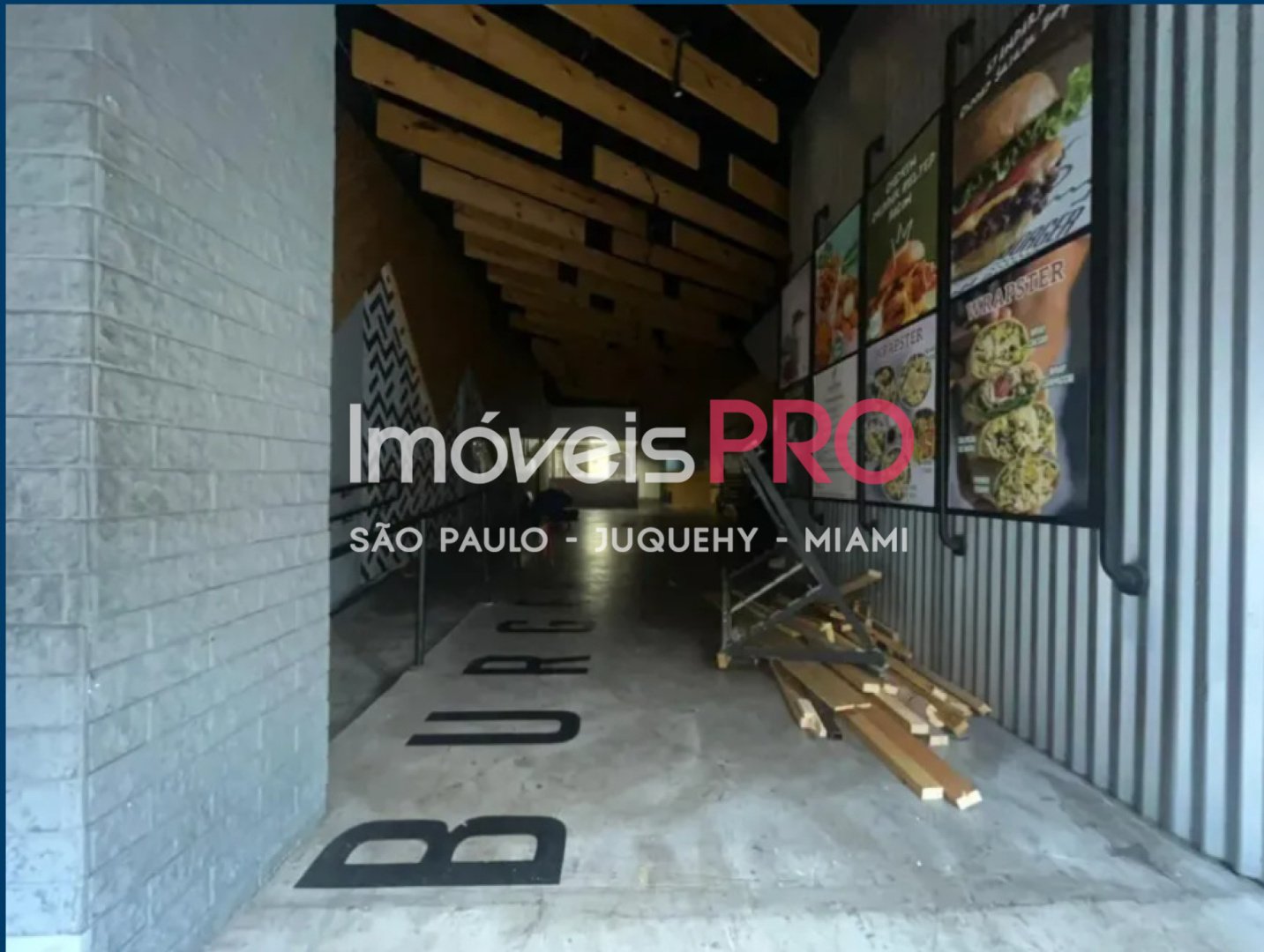 Foto :: IP39956