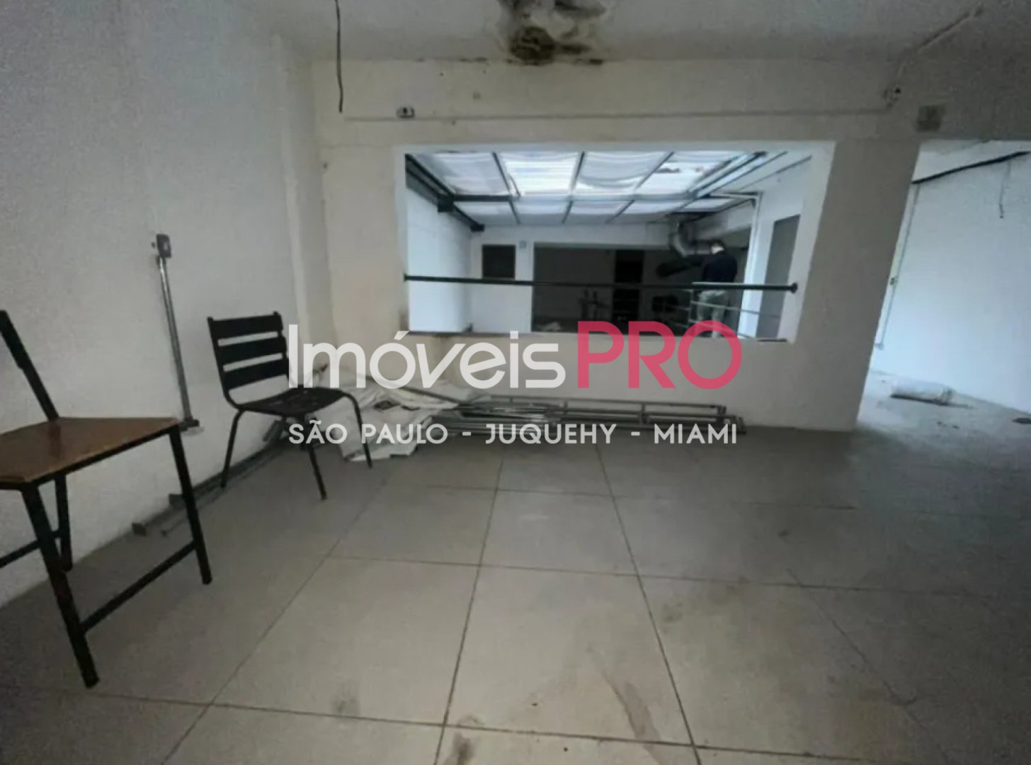 Foto :: https://assets.imoveispro.com.br/thumb/IP39956/loja-venda-consolacao_IP39956_29_1920x1080.jpg?