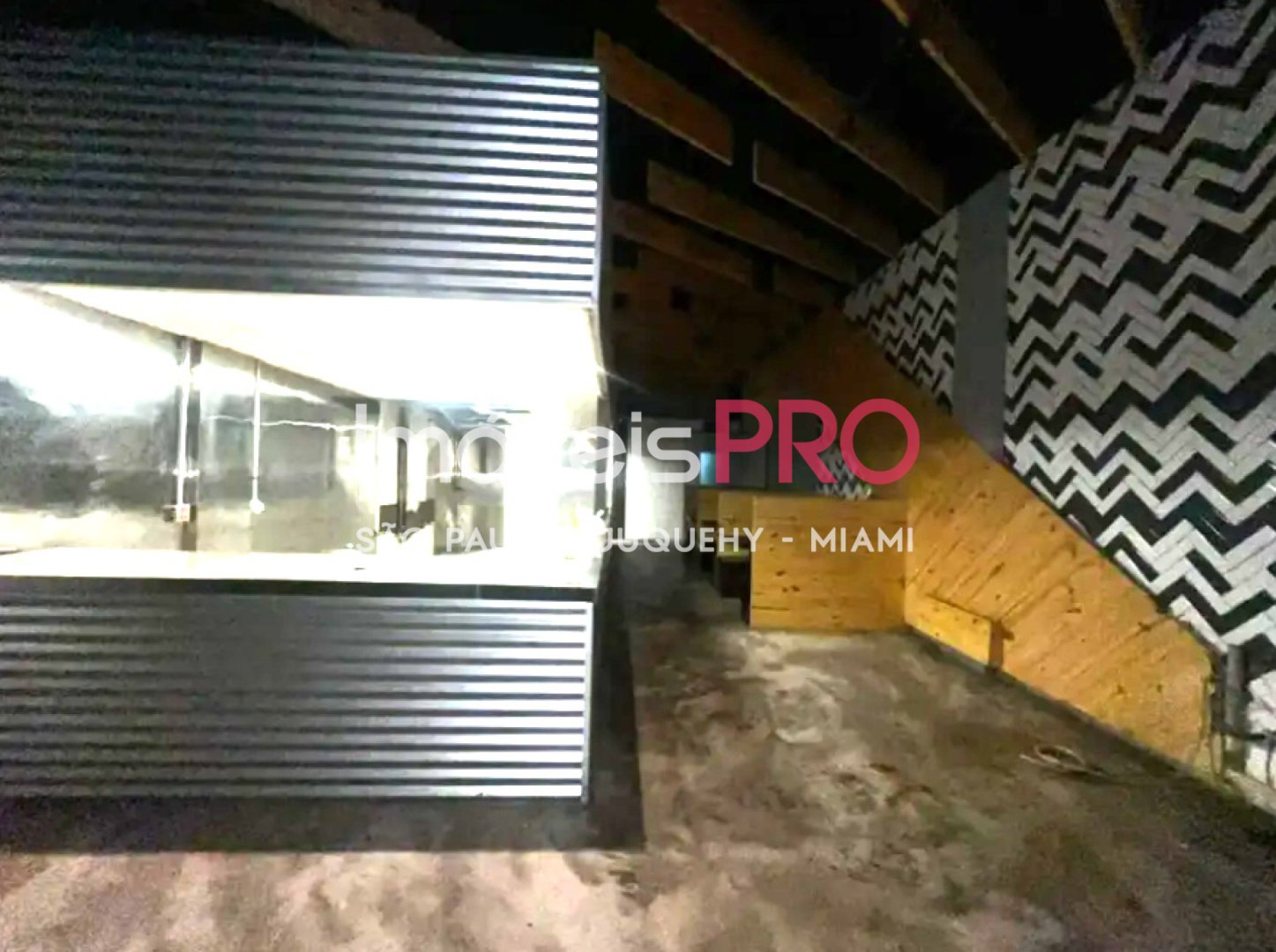 Foto :: IP39956