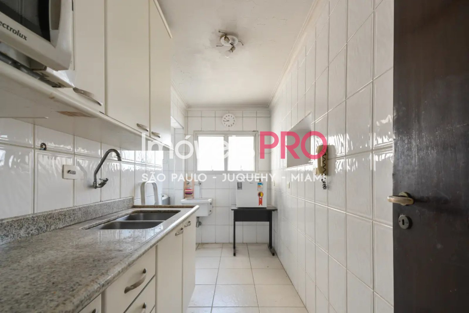 Foto :: IP39961