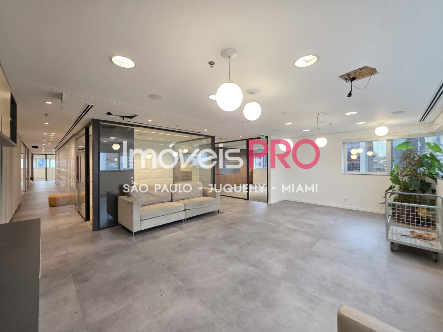 Foto :: https://assets.imoveispro.com.br/thumb/IP39963/conj-comercial-aluguel-jardim-paulistano_IP39963_17_1920x1080.jpg?