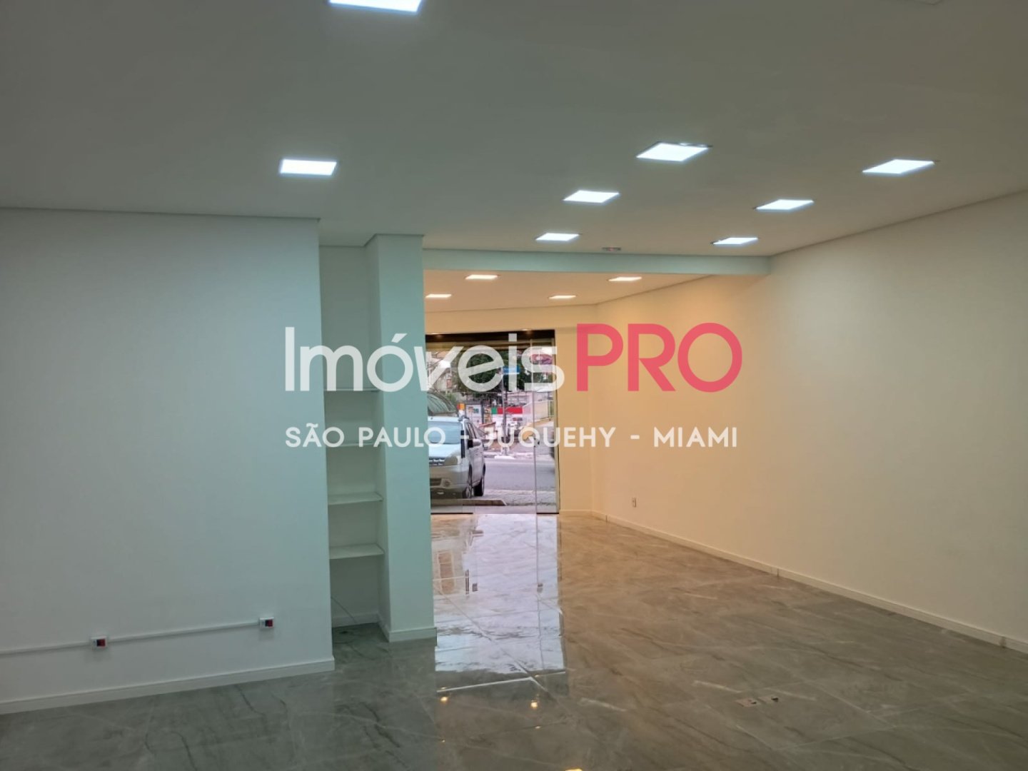 Foto :: IP39965