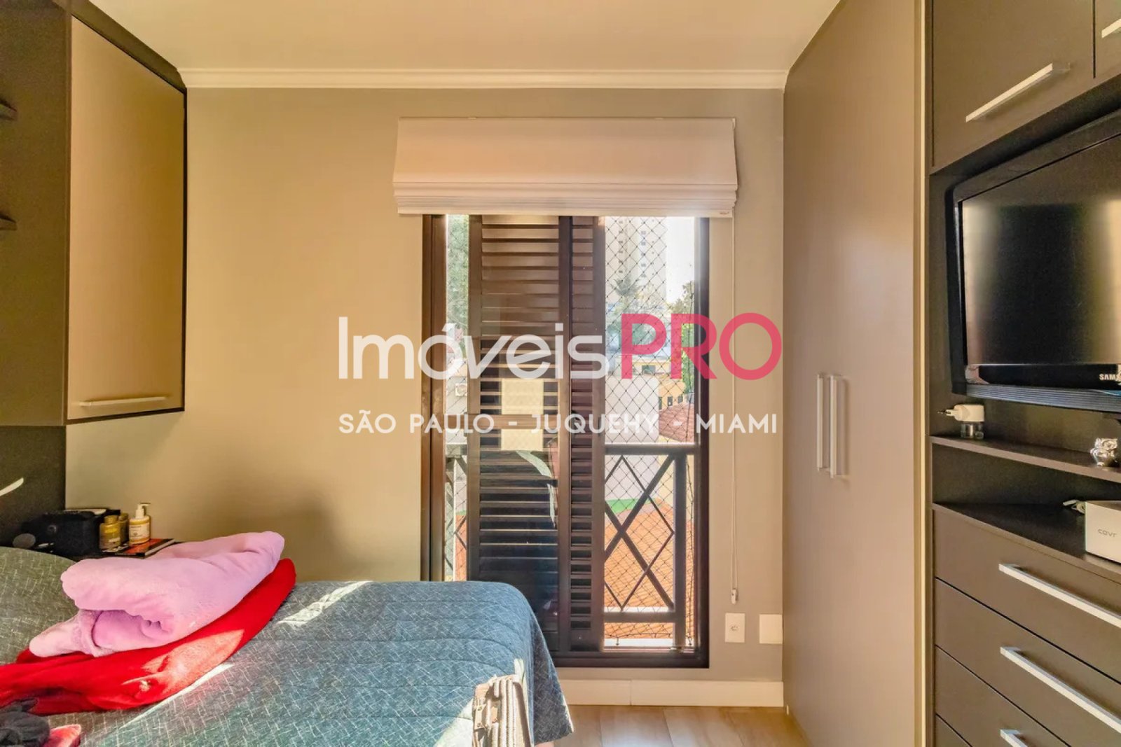 Foto :: https://assets.imoveispro.com.br/thumb/IP39970/apartamento-venda-chacara-inglesa_IP39970_17_1920x1080.jpg?