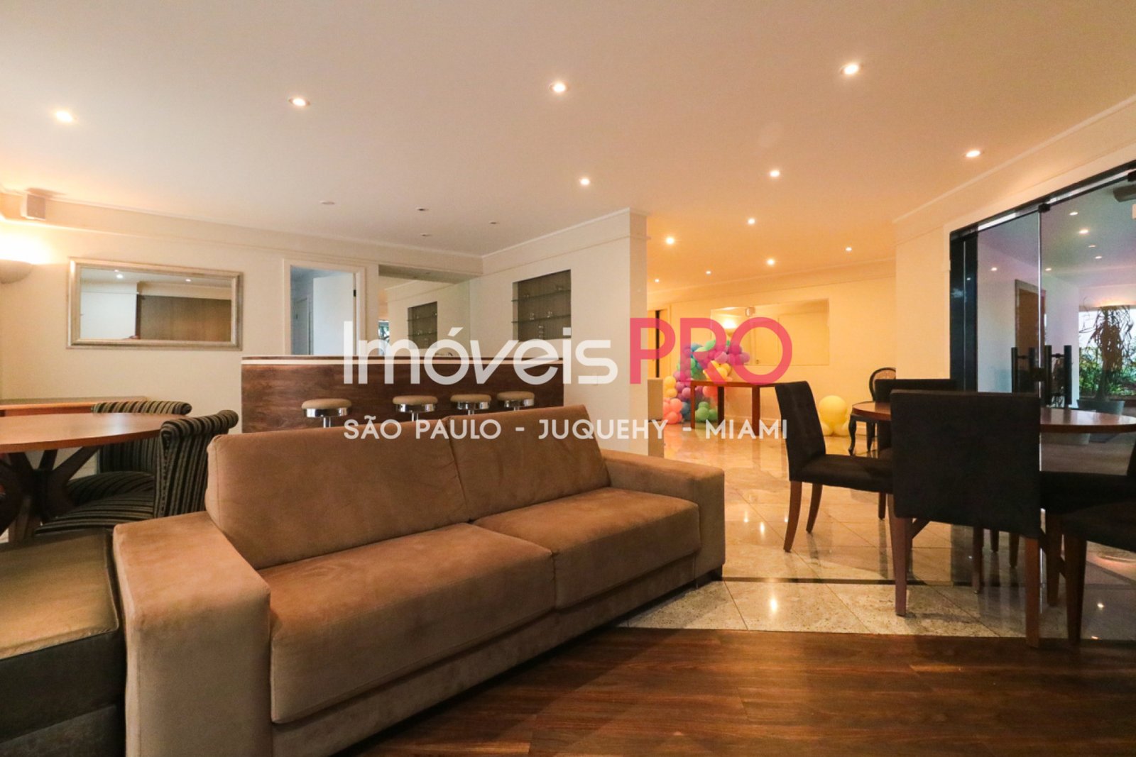 Foto :: https://assets.imoveispro.com.br/thumb/IP39973/apartamento-venda-moema-passaros_IP39973_35_1920x1080.jpg?