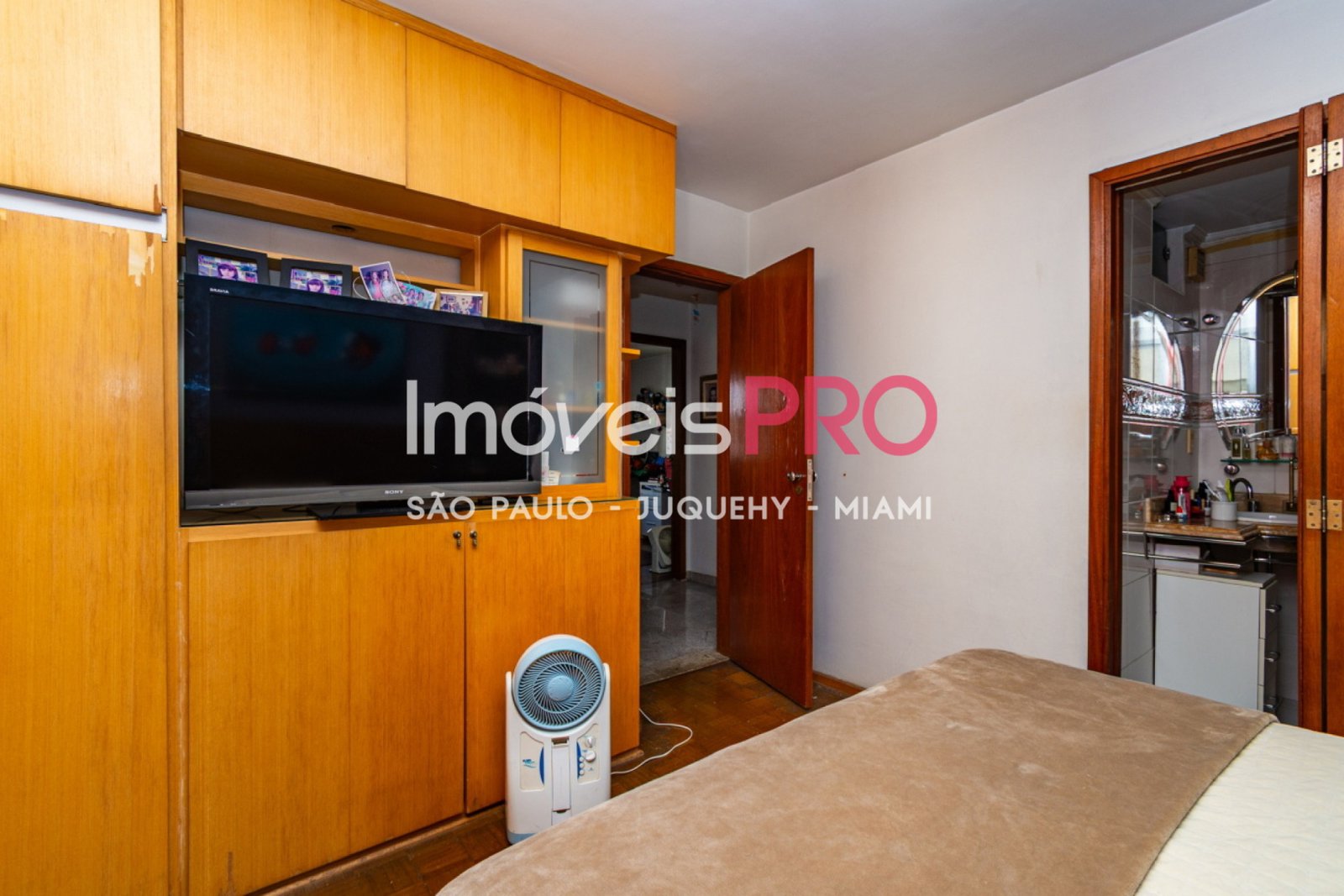 Foto :: https://assets.imoveispro.com.br/thumb/IP39975/apartamento-venda-moema-passaros_IP39975_11_1920x1080.jpg?