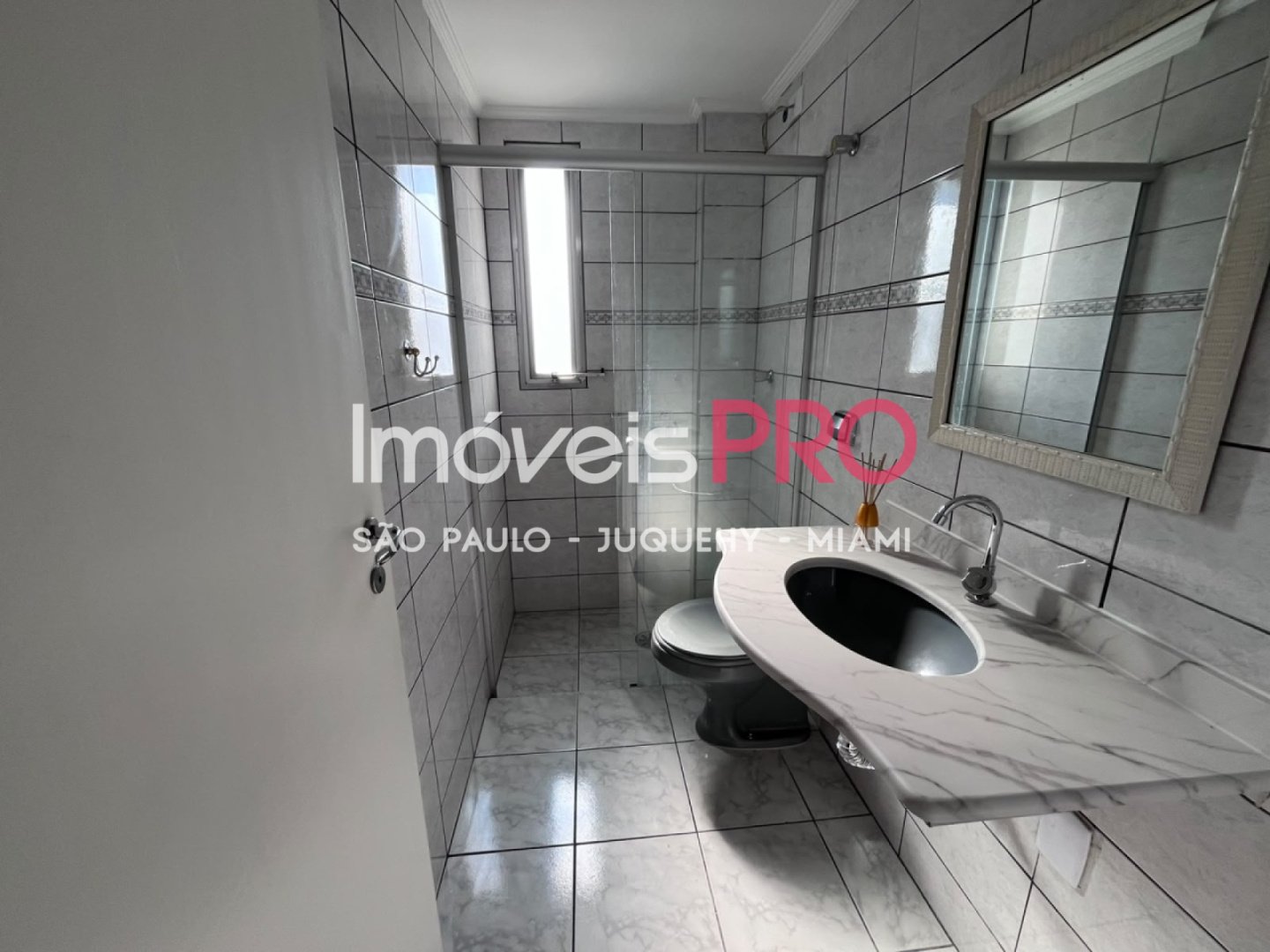 Foto :: IP39978