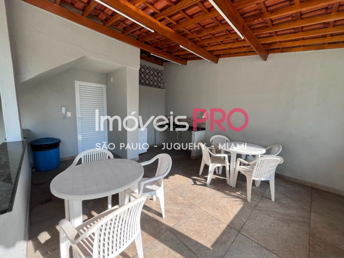 Foto :: IP39978