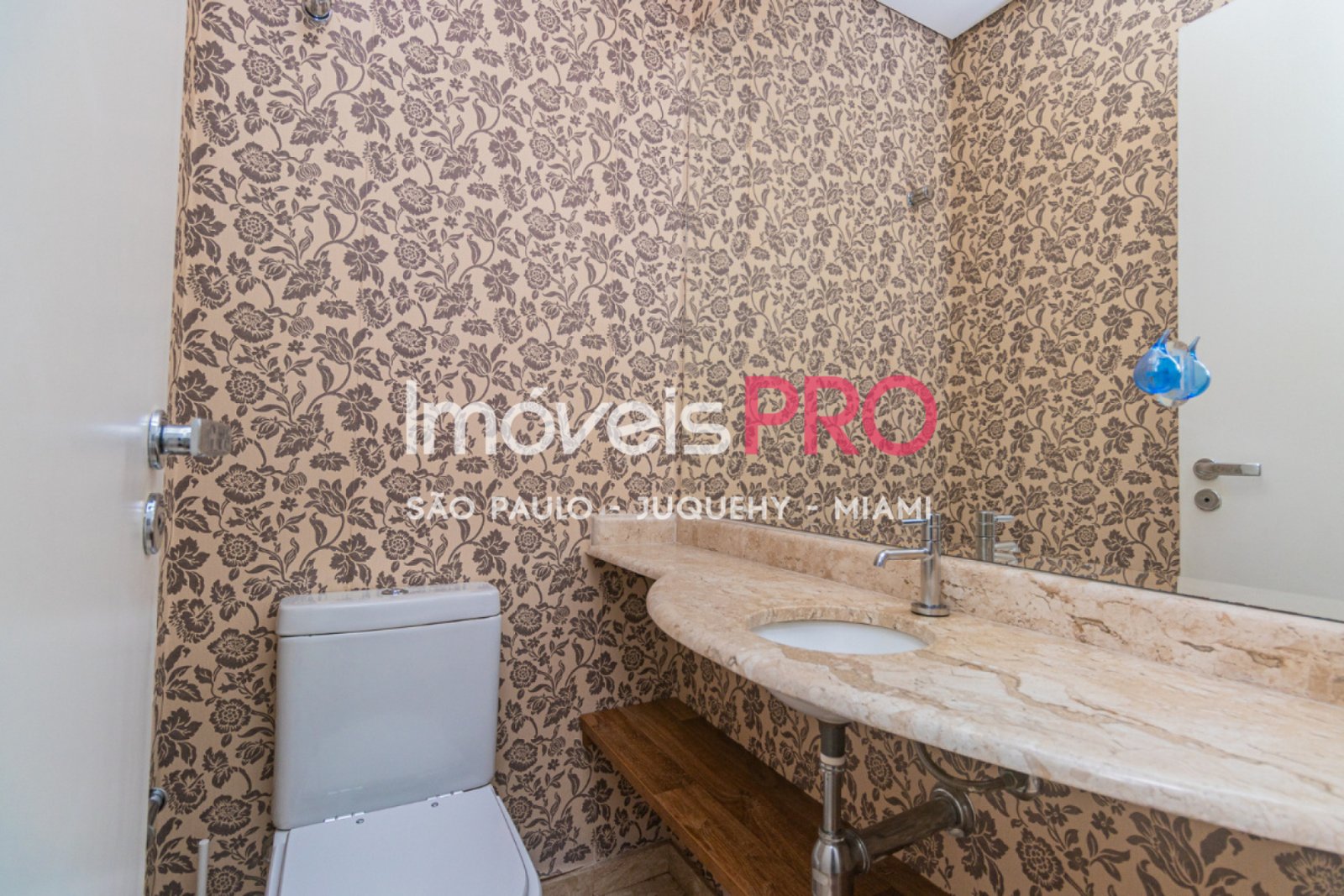 Foto :: IP39979