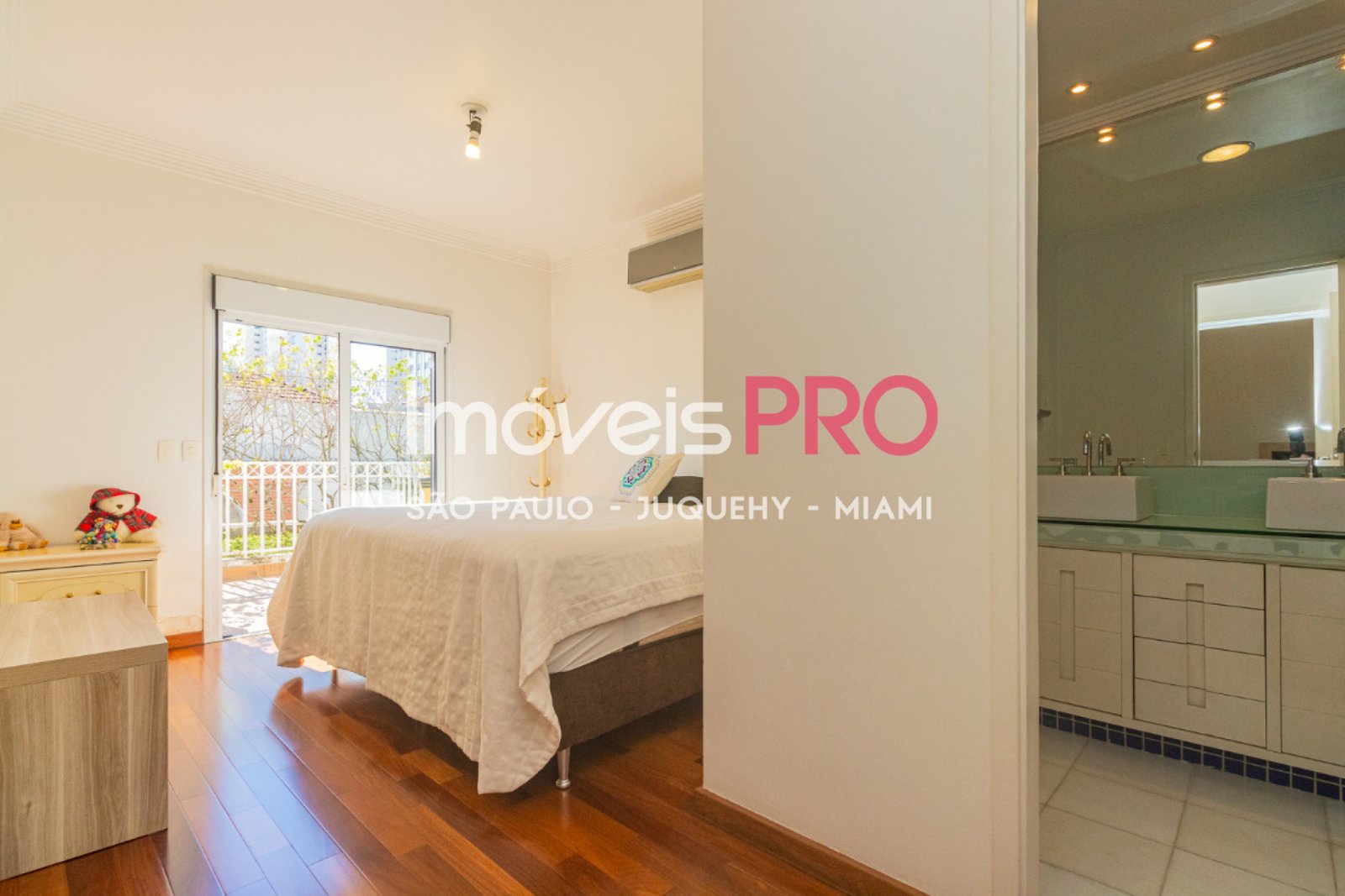 Foto :: https://assets.imoveispro.com.br/thumb/IP39979/condominio-venda-vila-cruzeiro_IP39979_17_1920x1080.jpg?