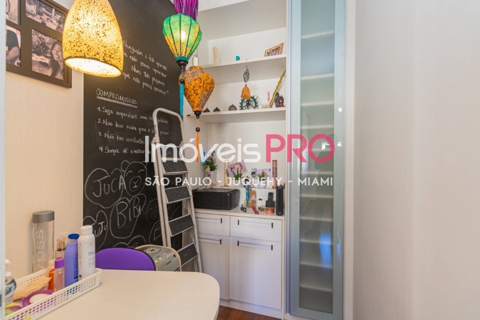Foto :: IP39979