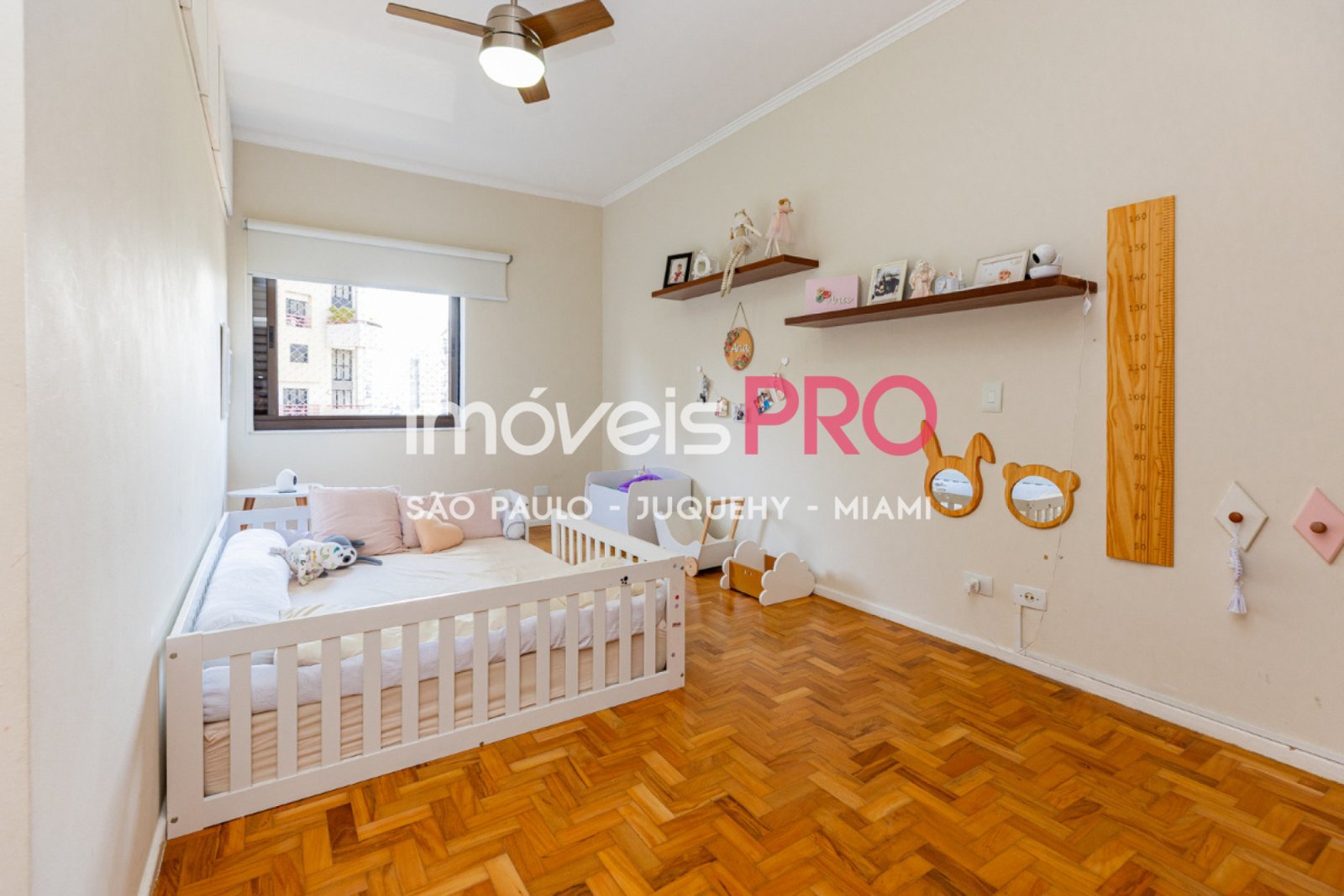 Foto :: https://assets.imoveispro.com.br/thumb/IP39980/apartamento-venda-itaim-bibi_IP39980_35_1920x1080.jpg?
