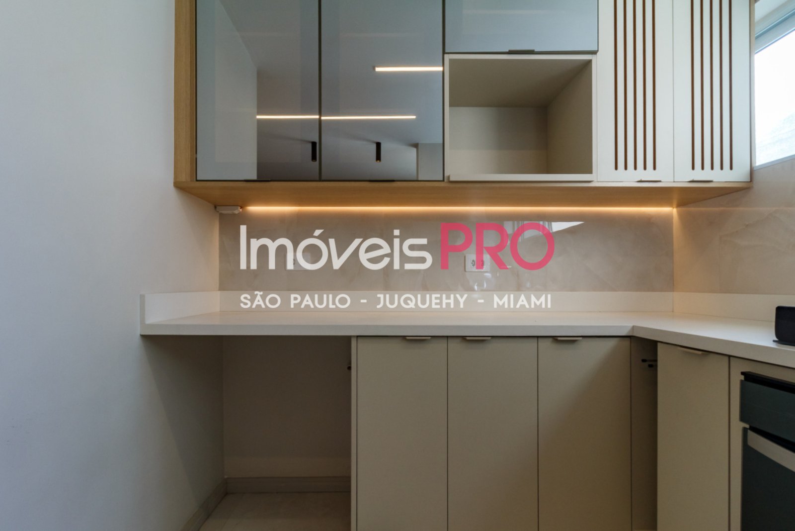 Foto :: https://assets.imoveispro.com.br/thumb/IP39983/apartamento-venda-cerqueira-cesar_IP39983_23_1920x1080.jpg?
