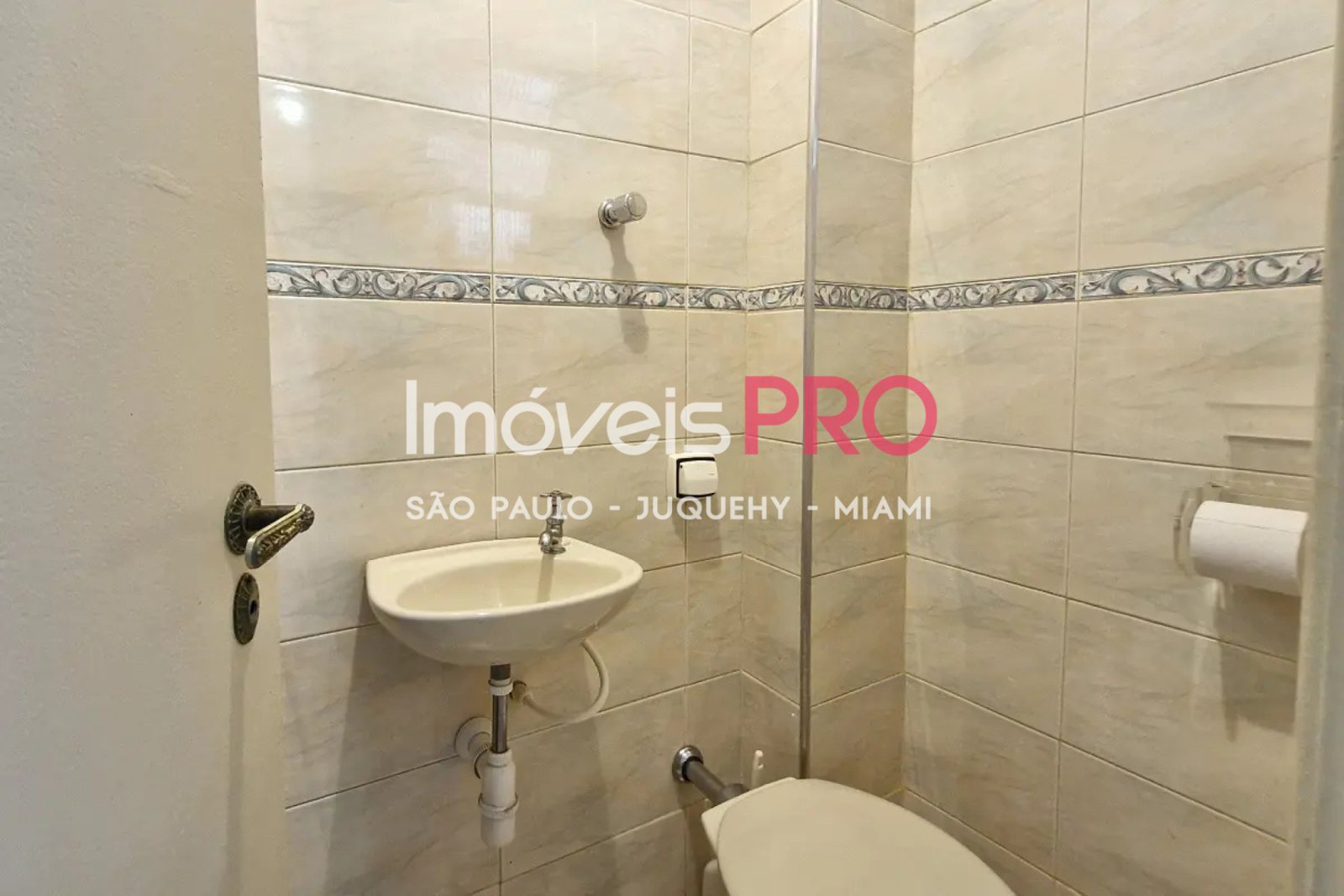 Foto :: IP39984