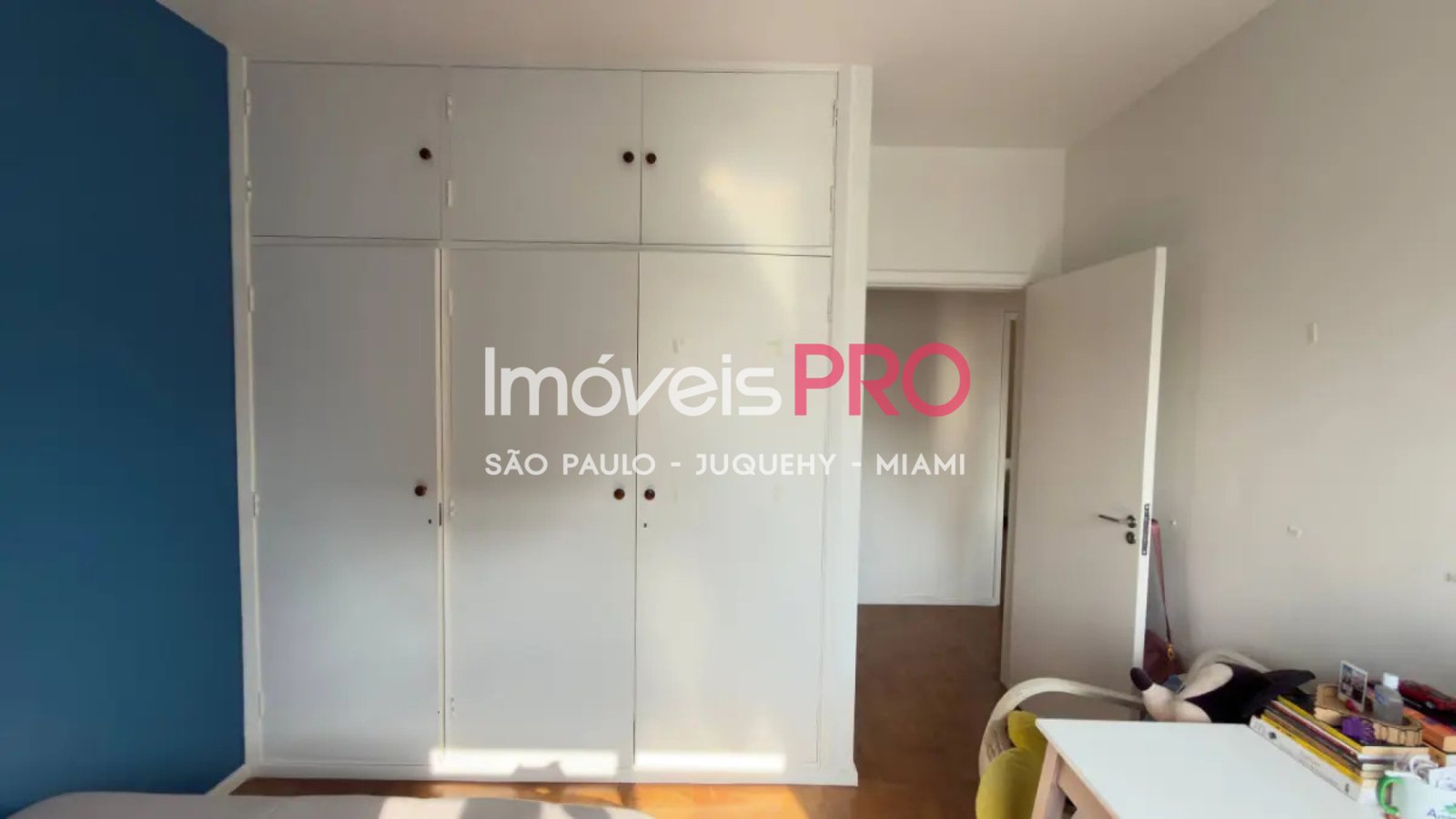 Foto :: IP39985