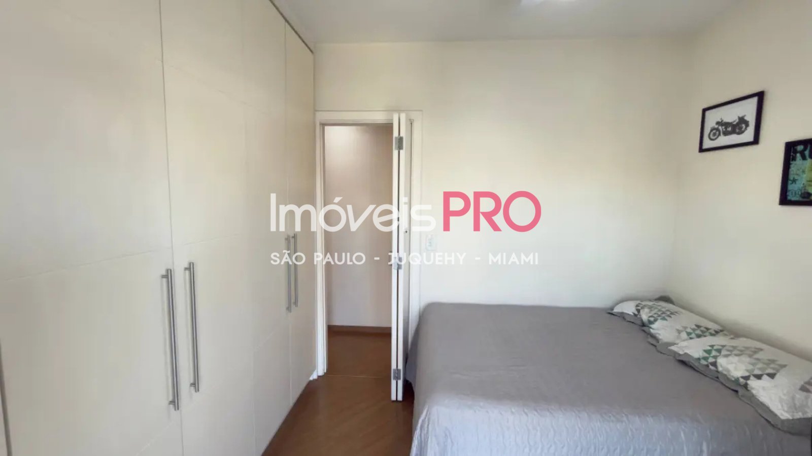 Foto :: IP39987