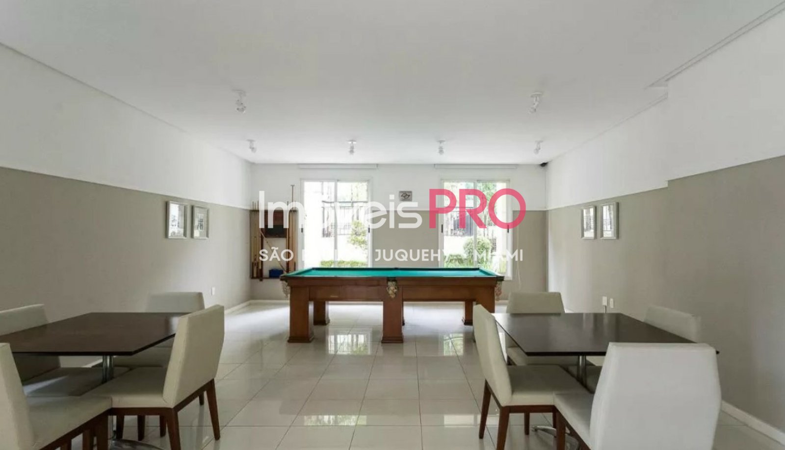 Foto :: IP39992