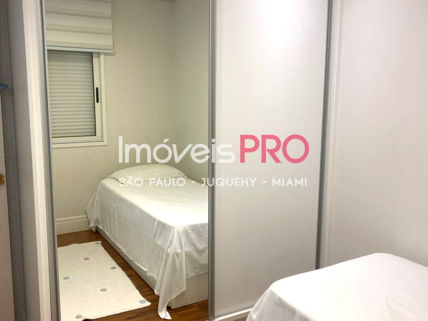 Foto :: https://assets.imoveispro.com.br/thumb/IP39992/apartamento-venda-moema-indios_IP39992_17_1920x1080.jpg?