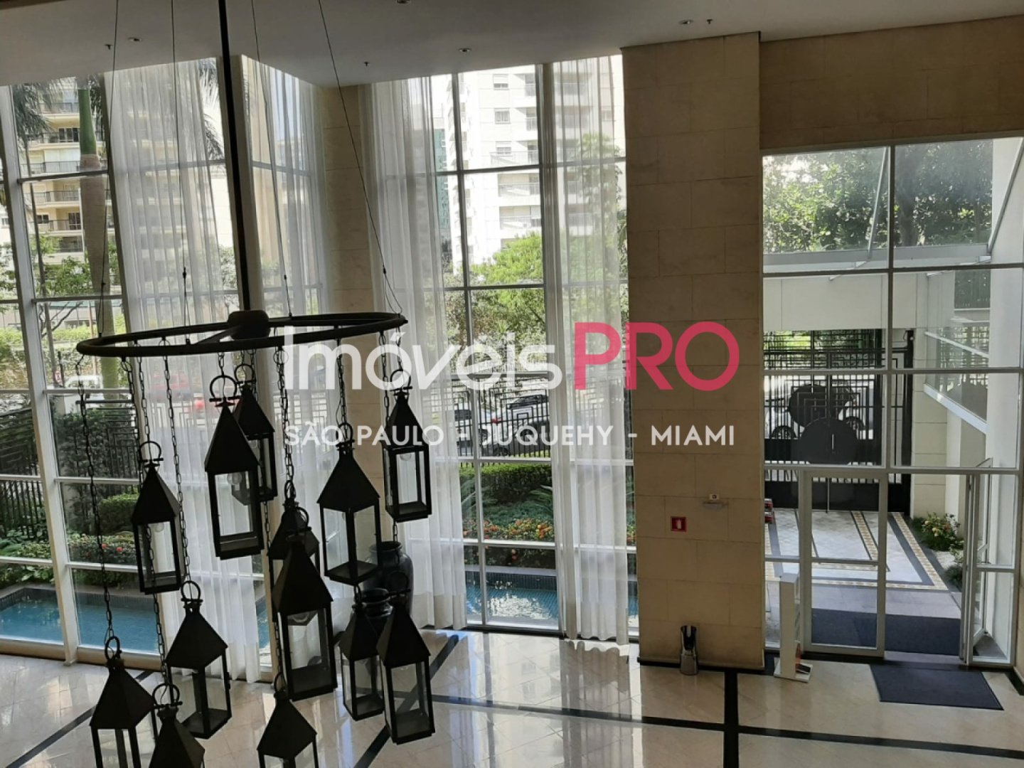 Foto :: https://assets.imoveispro.com.br/thumb/IP39998/duplex-venda-cerqueira-cesar_IP39998_35_1920x1080.jpg?