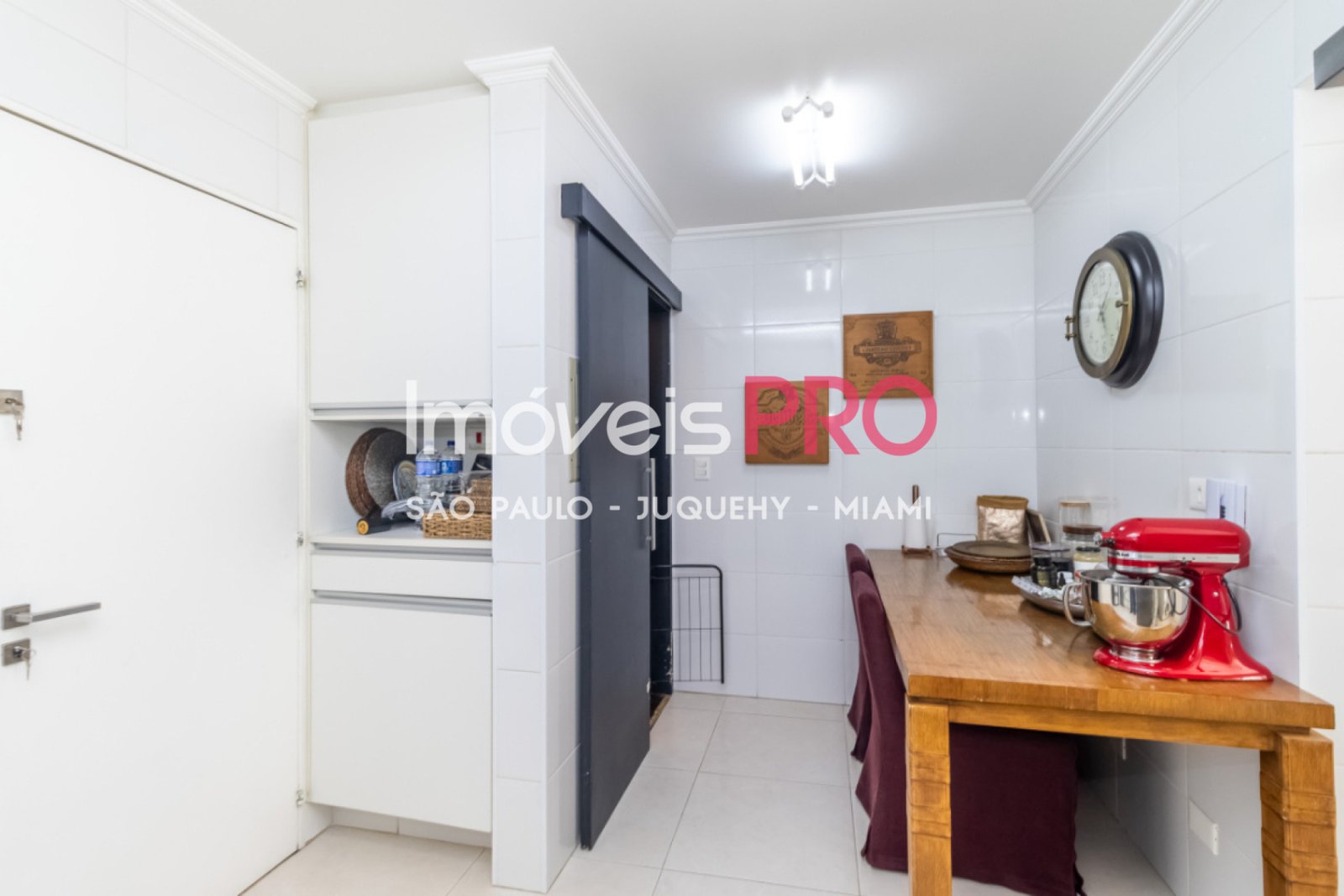Foto :: https://assets.imoveispro.com.br/thumb/IP40000/apartamento-venda-jardim-america_IP40000_11_1920x1080.jpg?