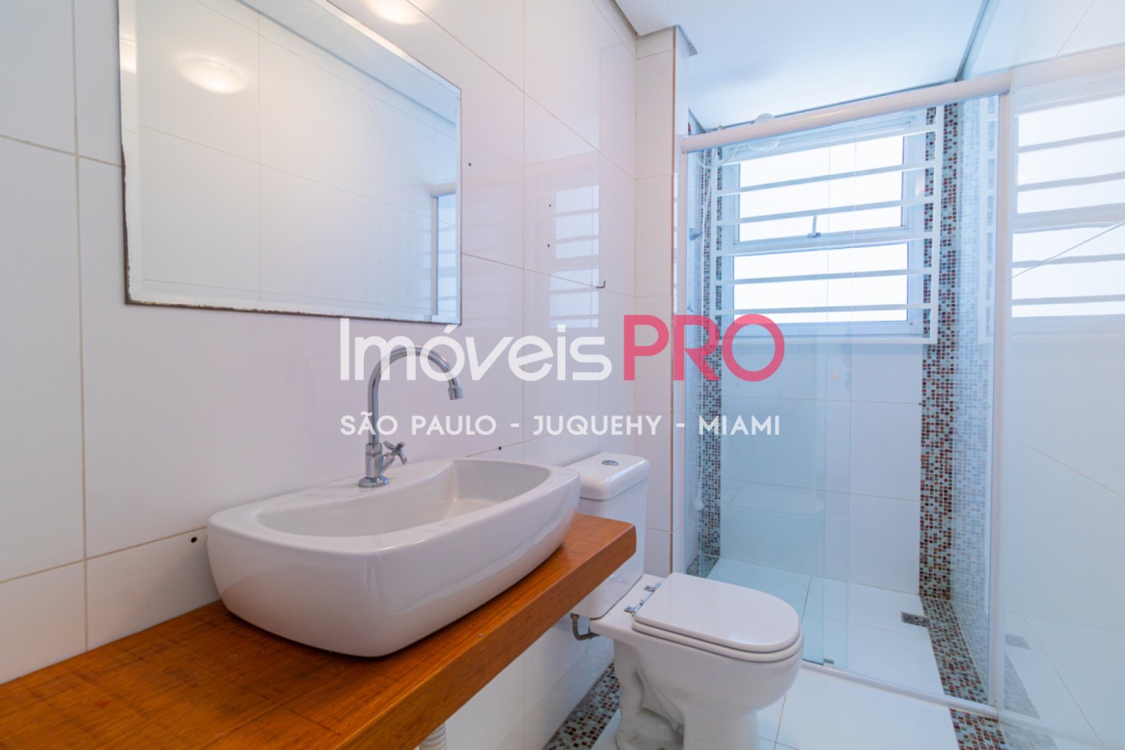 Foto :: https://assets.imoveispro.com.br/thumb/IP40001/sobrado-venda-ipiranga_IP40001_35_1920x1080.jpg?