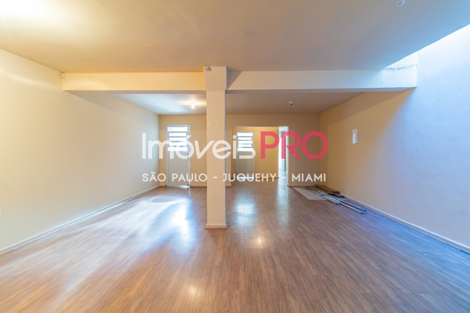 Foto :: IP40001