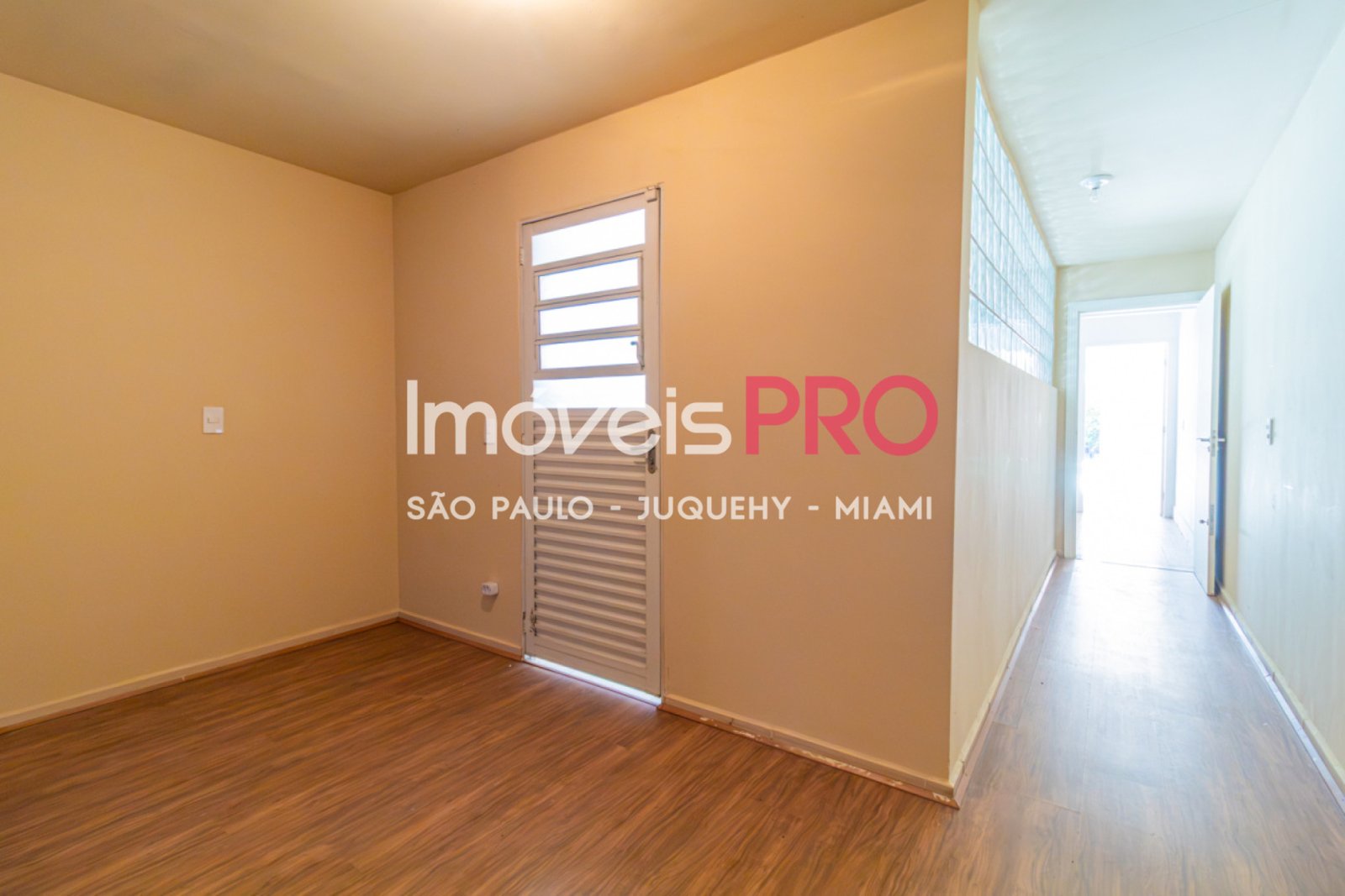 Foto :: https://assets.imoveispro.com.br/thumb/IP40001/sobrado-venda-ipiranga_IP40001_41_1920x1080.jpg?