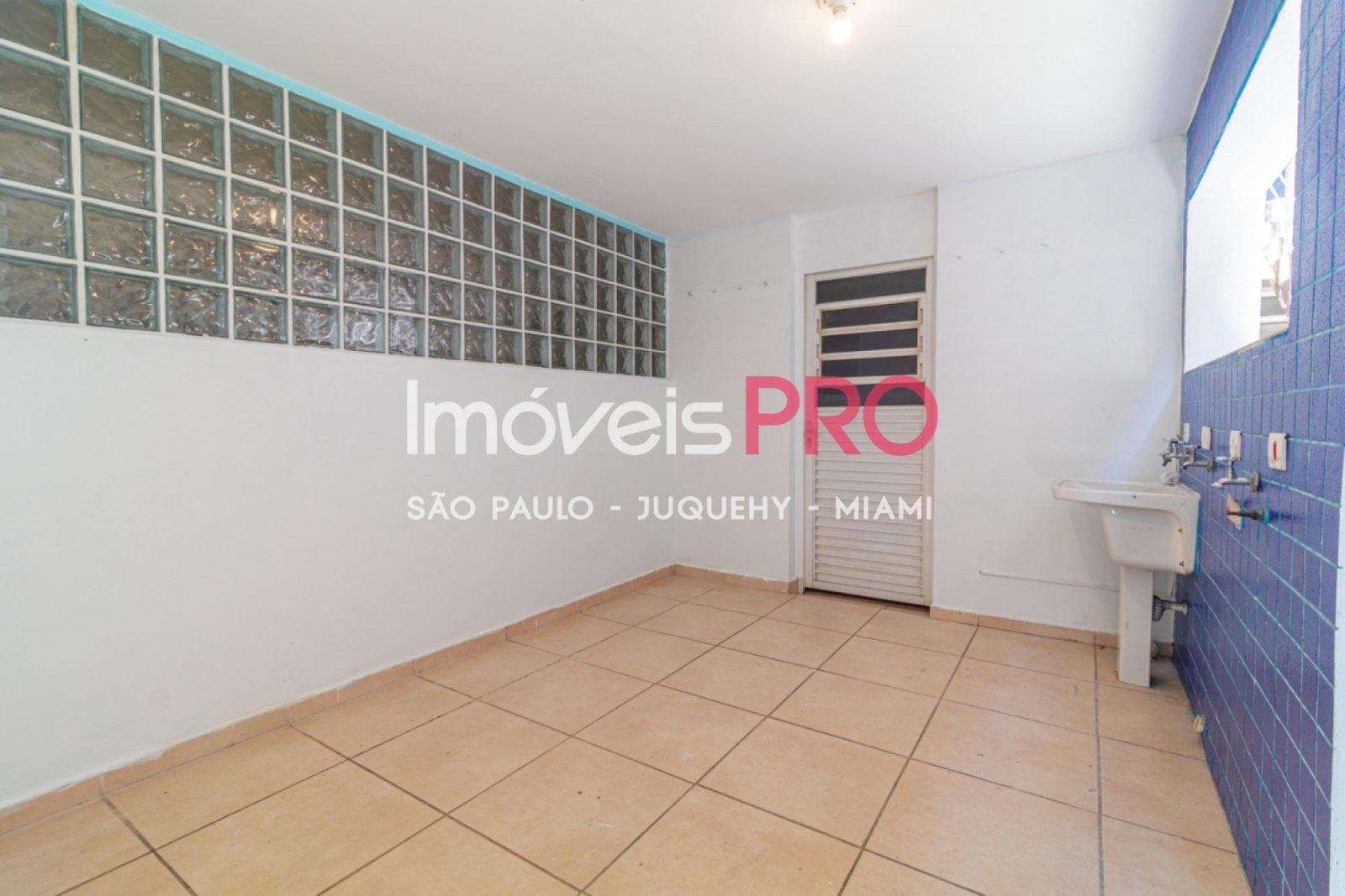 Foto :: https://assets.imoveispro.com.br/thumb/IP40001/sobrado-venda-ipiranga_IP40001_47_1920x1080.jpg?