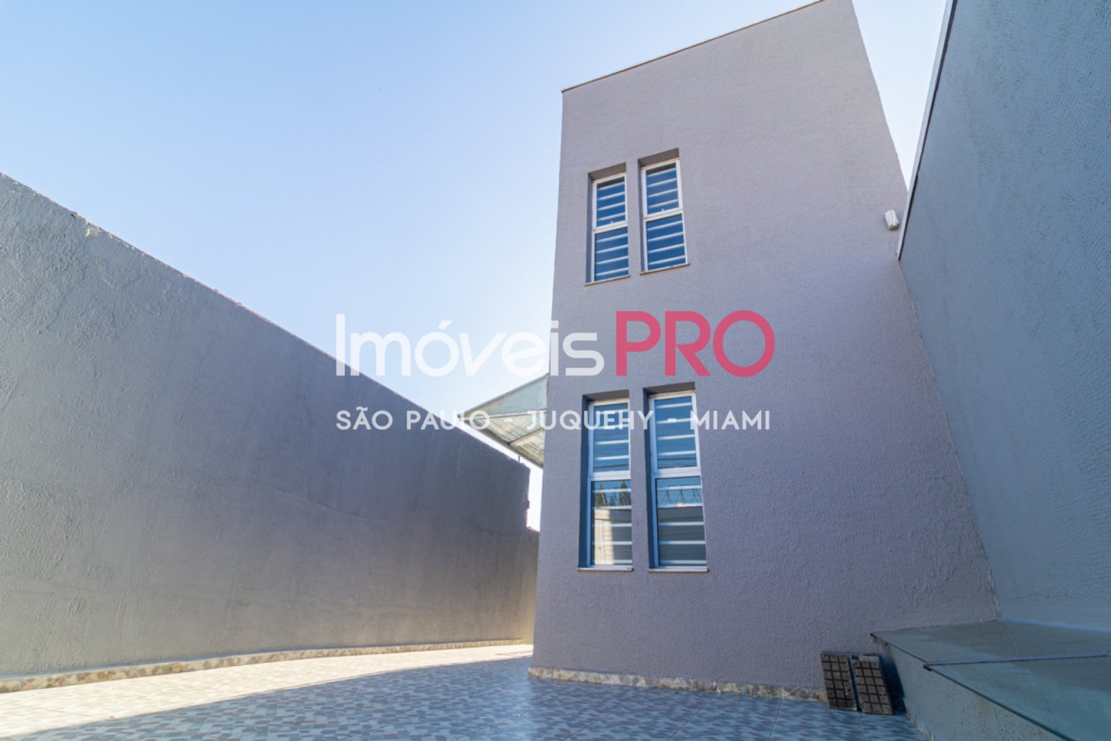 Foto :: IP40001