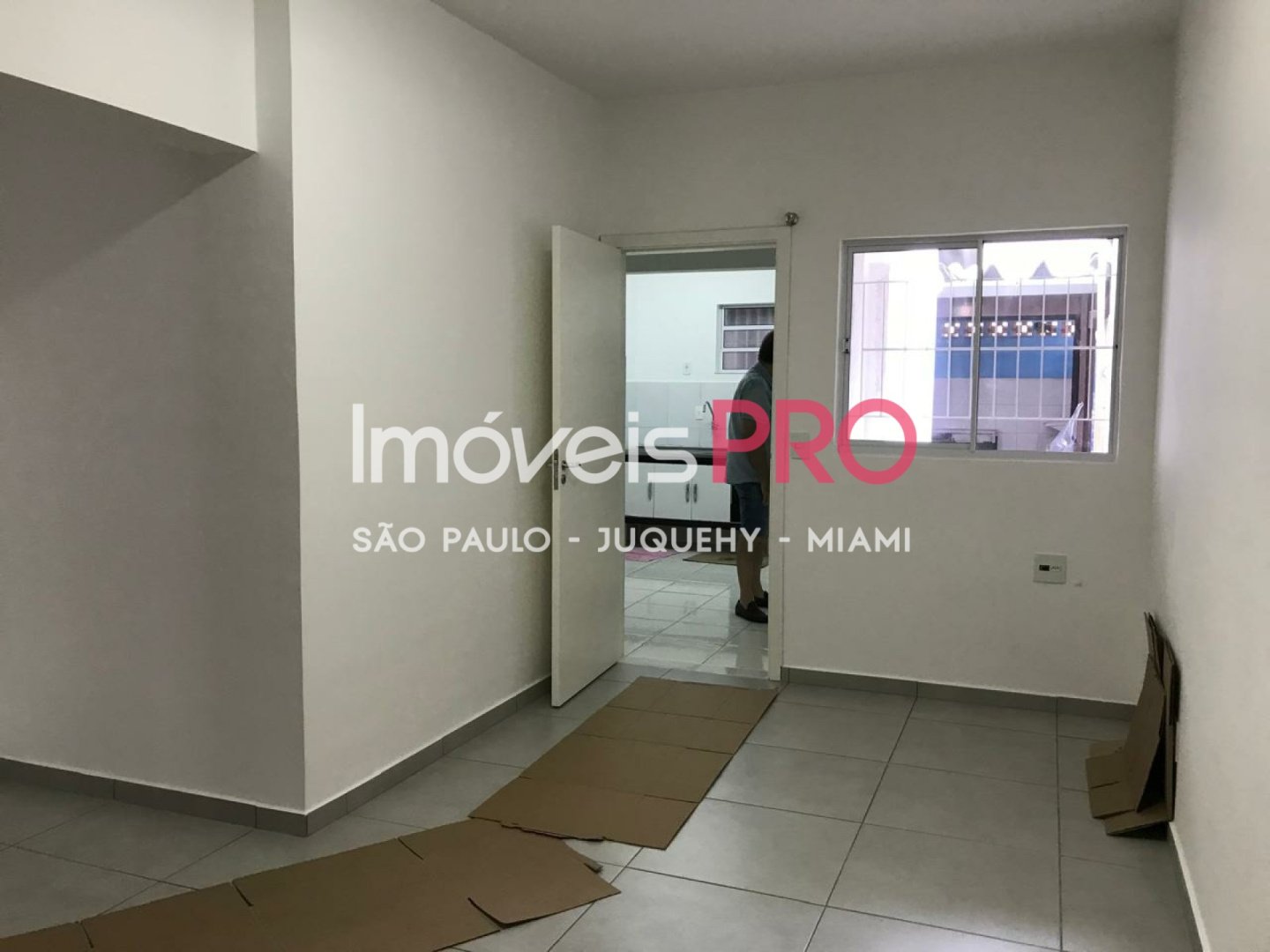 Foto :: IP40009