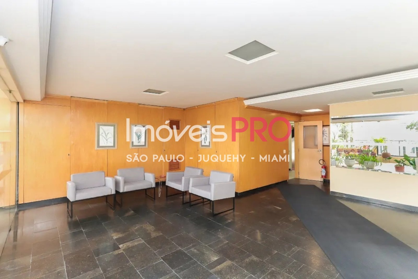 Foto :: https://assets.imoveispro.com.br/thumb/IP40013/apartamento-venda-cerqueira-cesar_IP40013_17_1920x1080.jpg?
