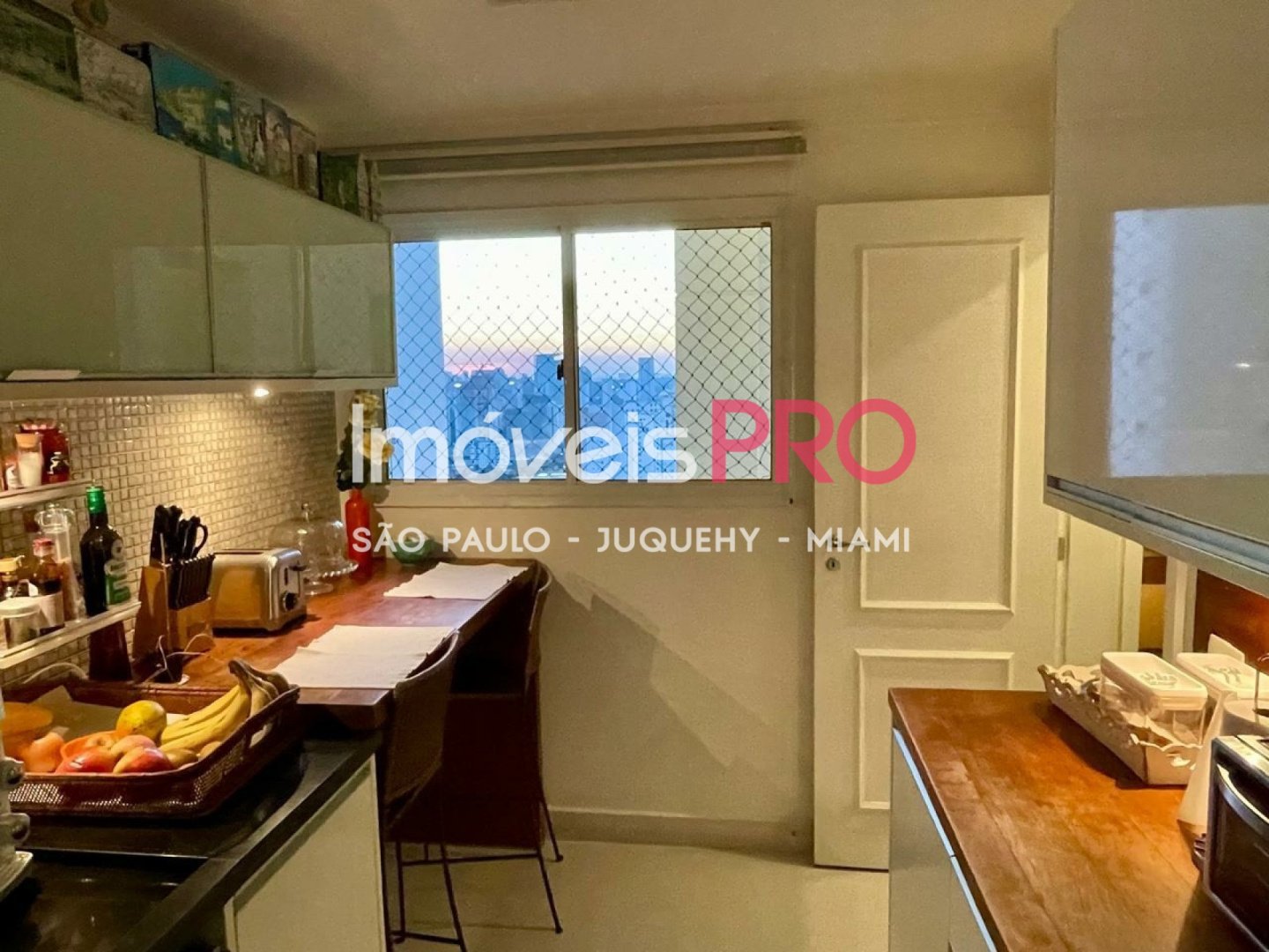 Foto :: https://assets.imoveispro.com.br/thumb/IP40015/apartamento-venda-brooklin_IP40015_29_1920x1080.jpg?